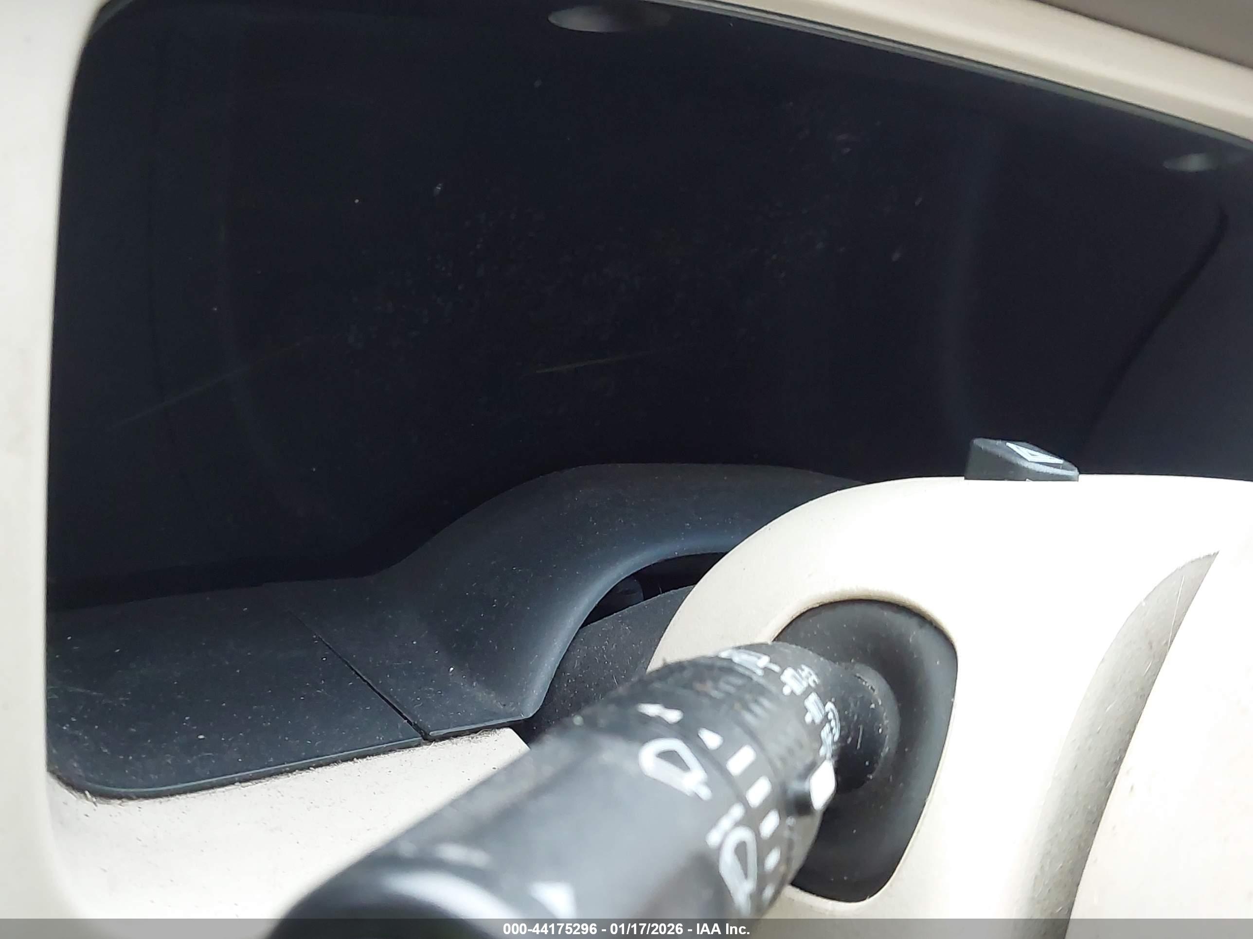 LINCOLN AVIATOR image 7