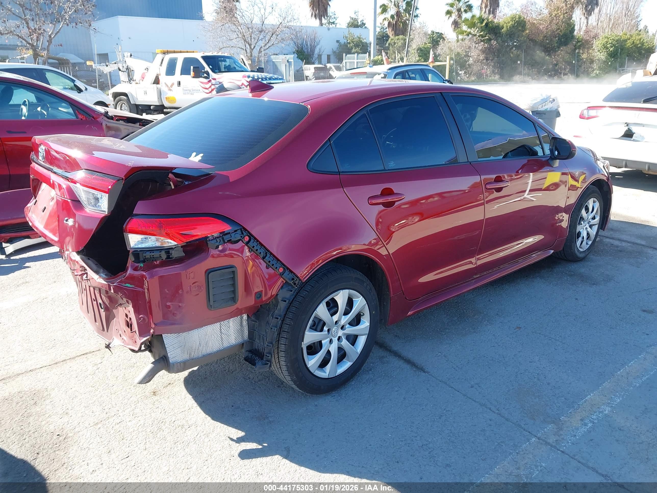 TOYOTA COROLLA image 4