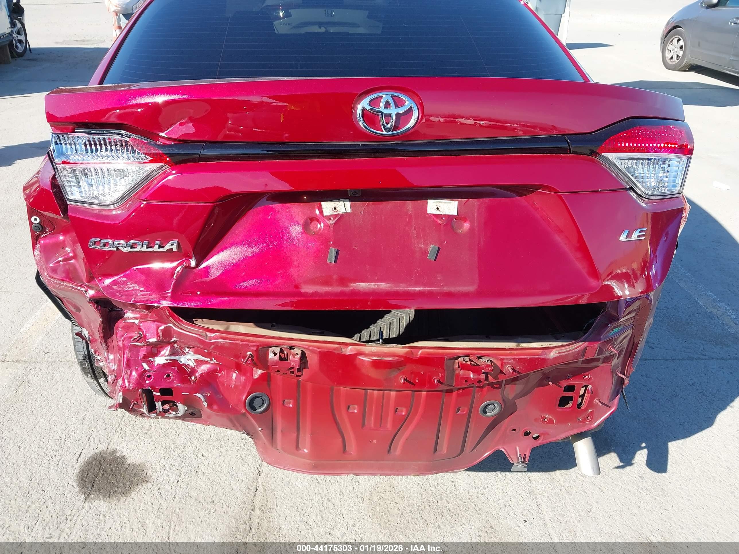 TOYOTA COROLLA image 6