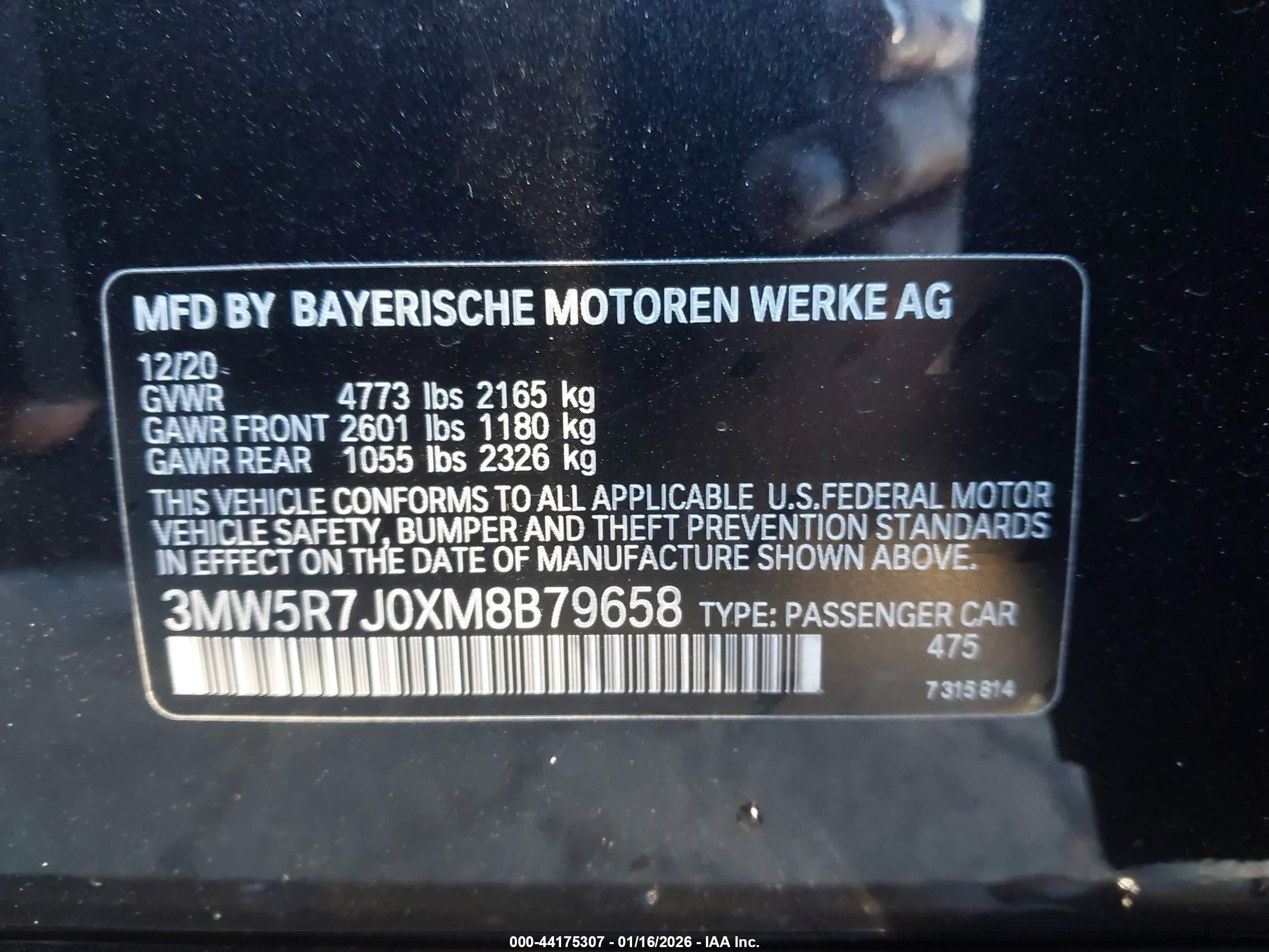 BMW 330I image 9