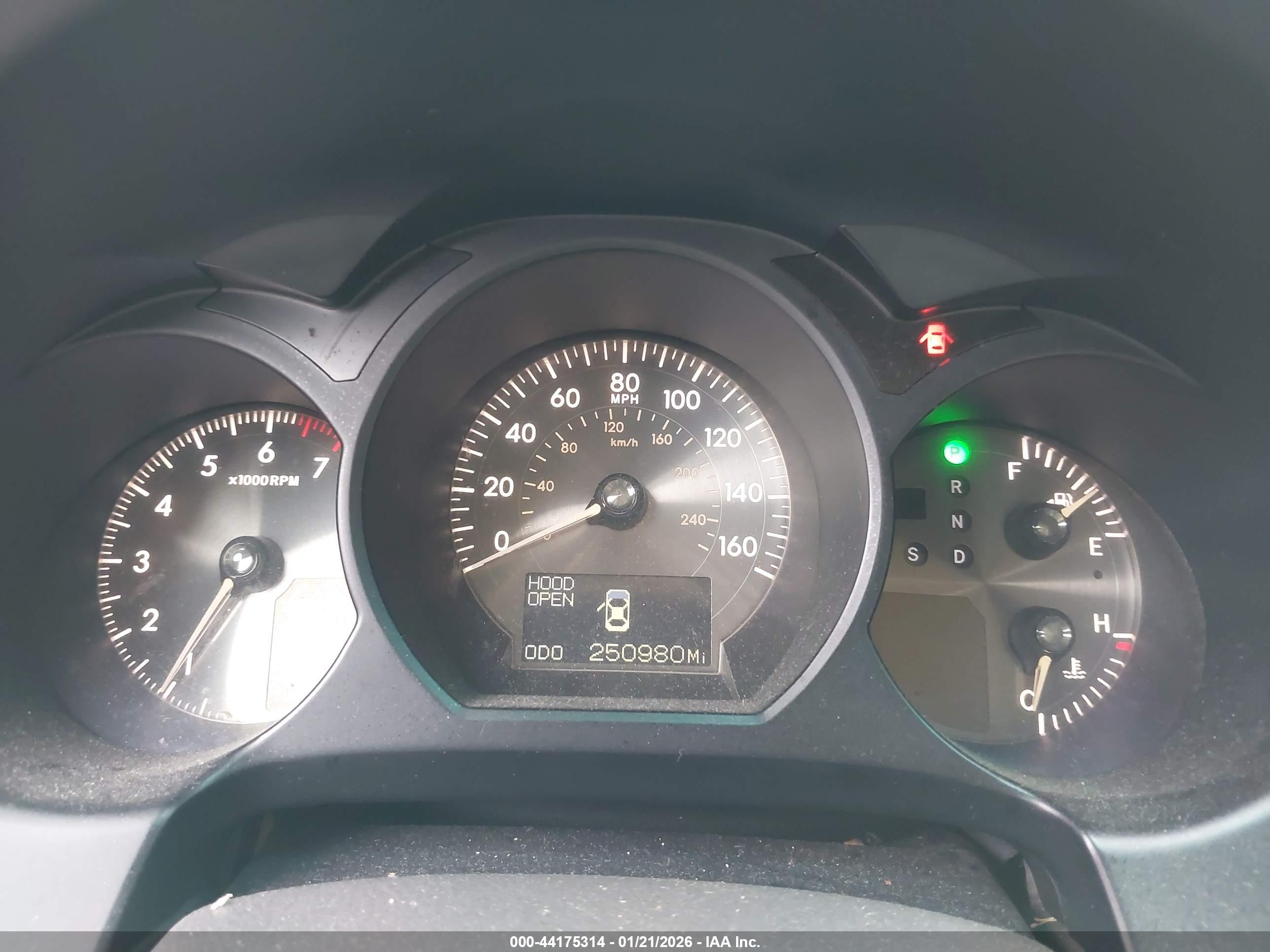 LEXUS GS image 7