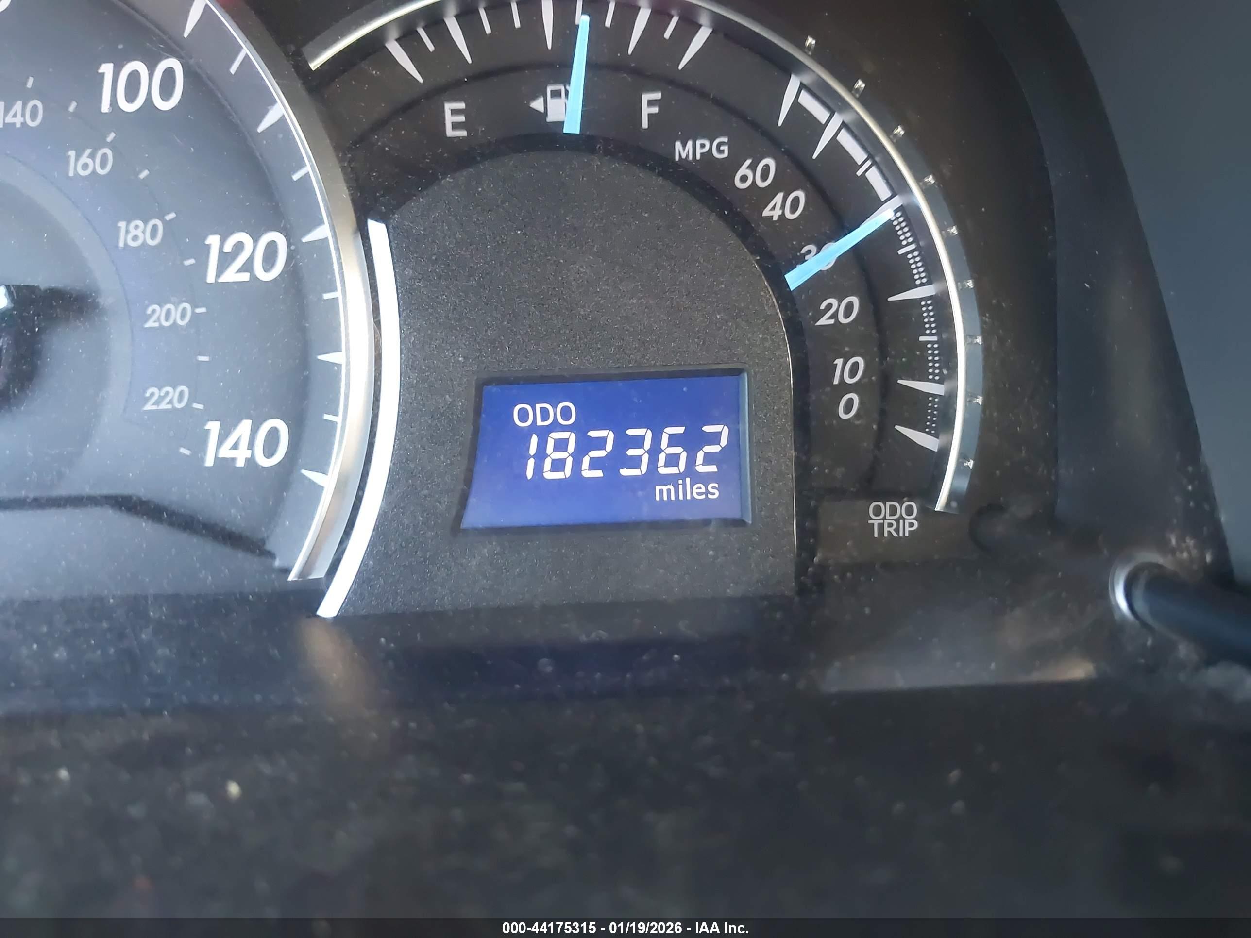 TOYOTA CAMRY image 7