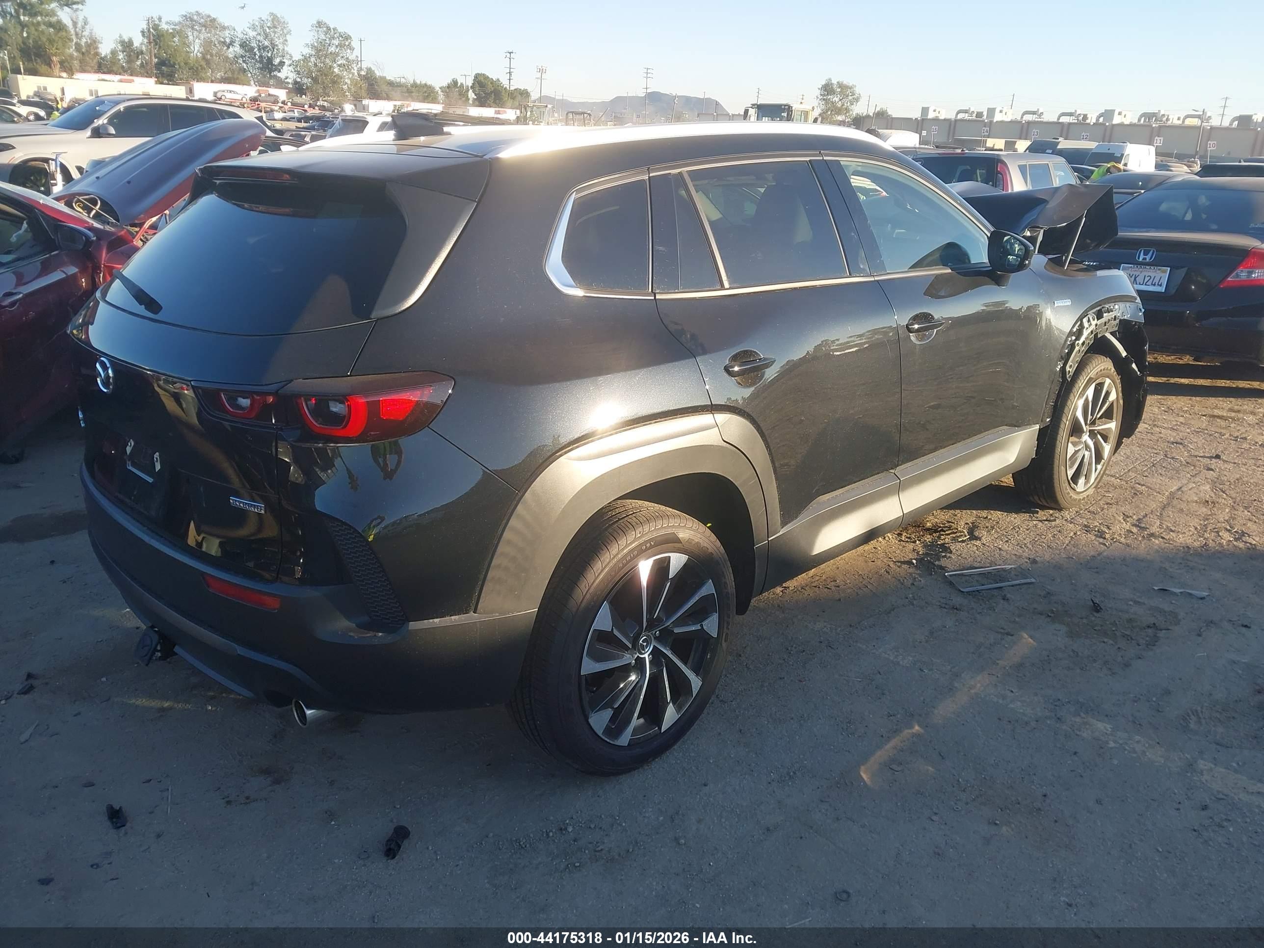 MAZDA CX-50 image 4
