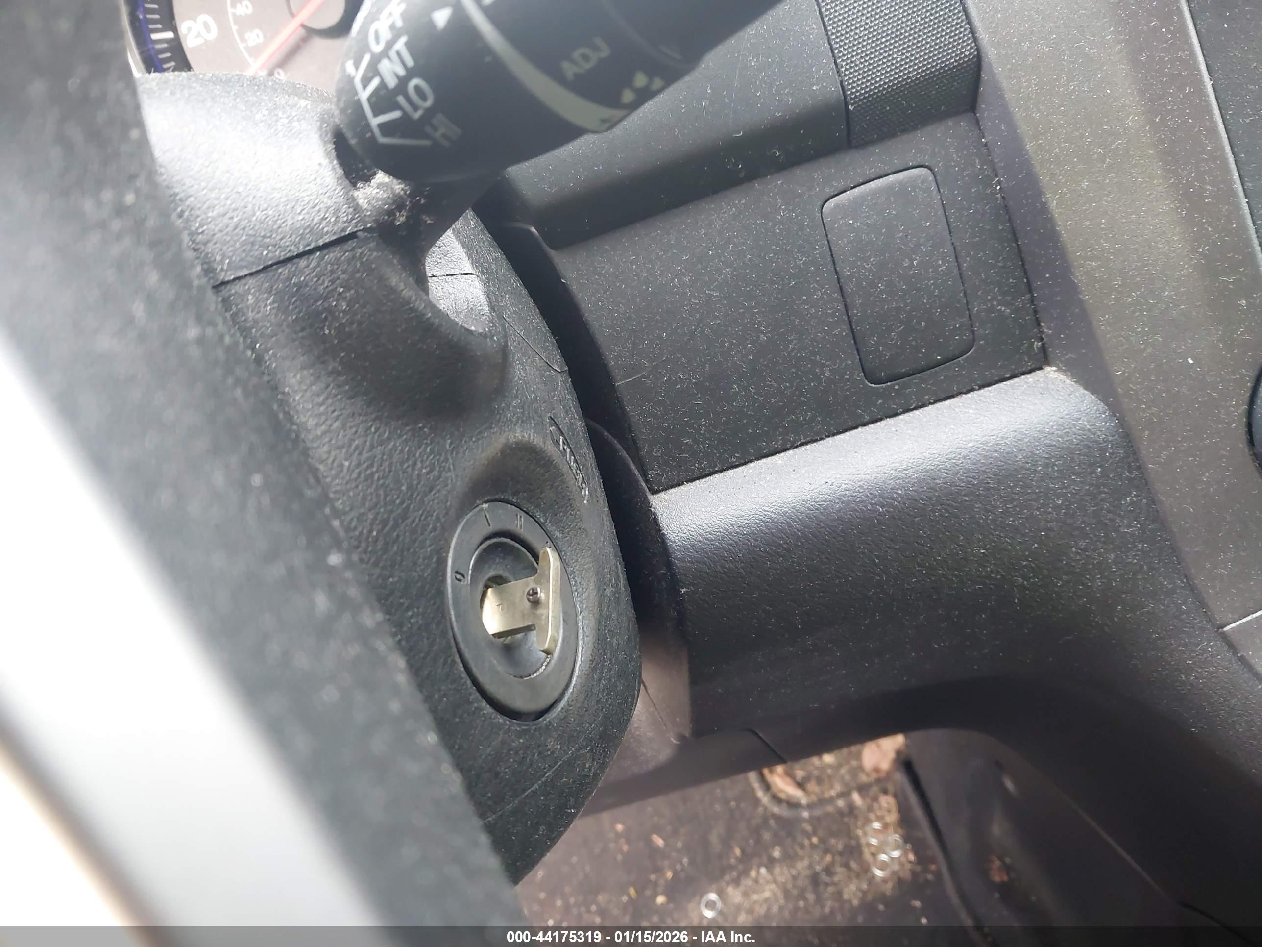 HONDA CR-V image 11