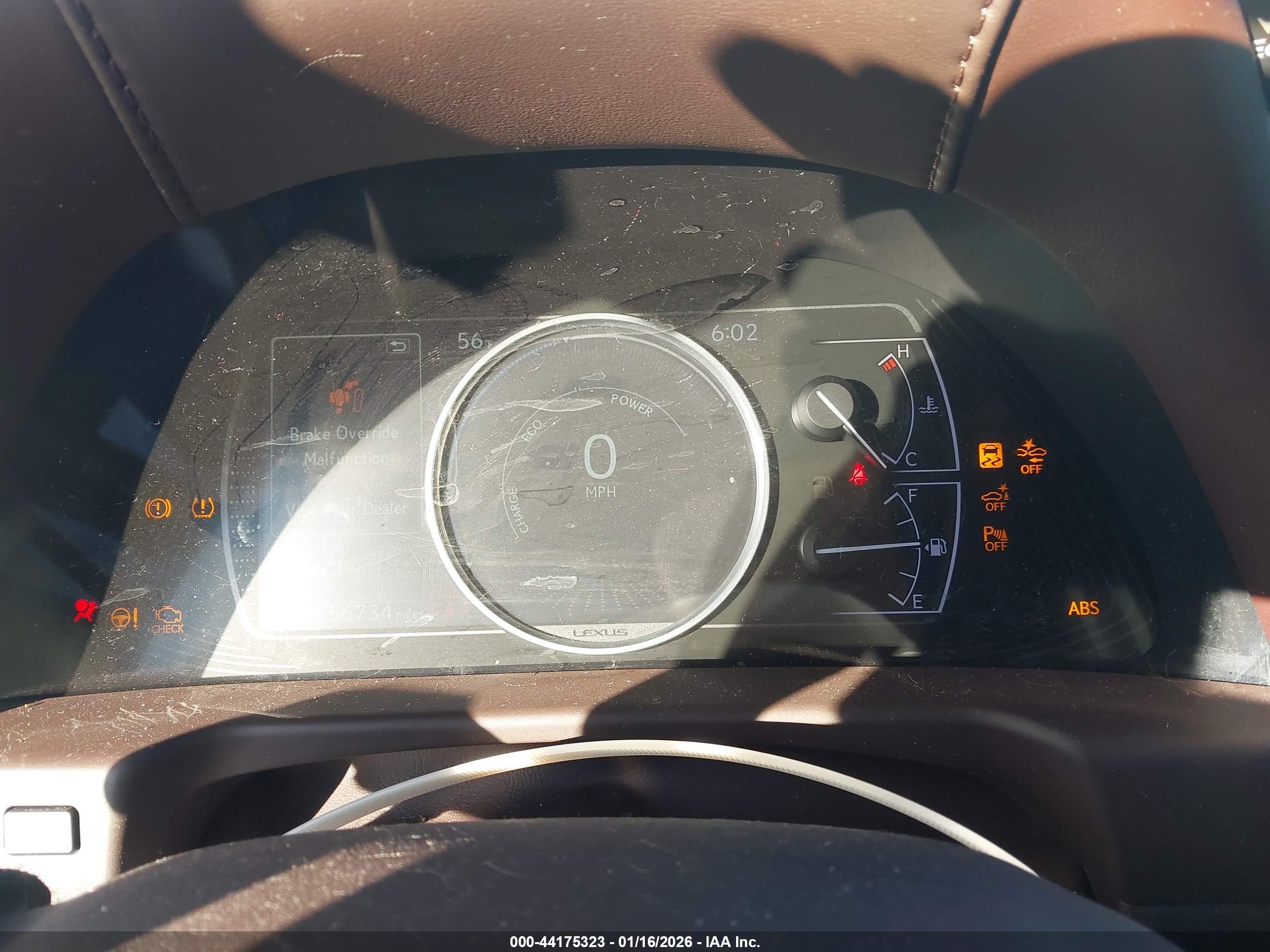 LEXUS ES image 7