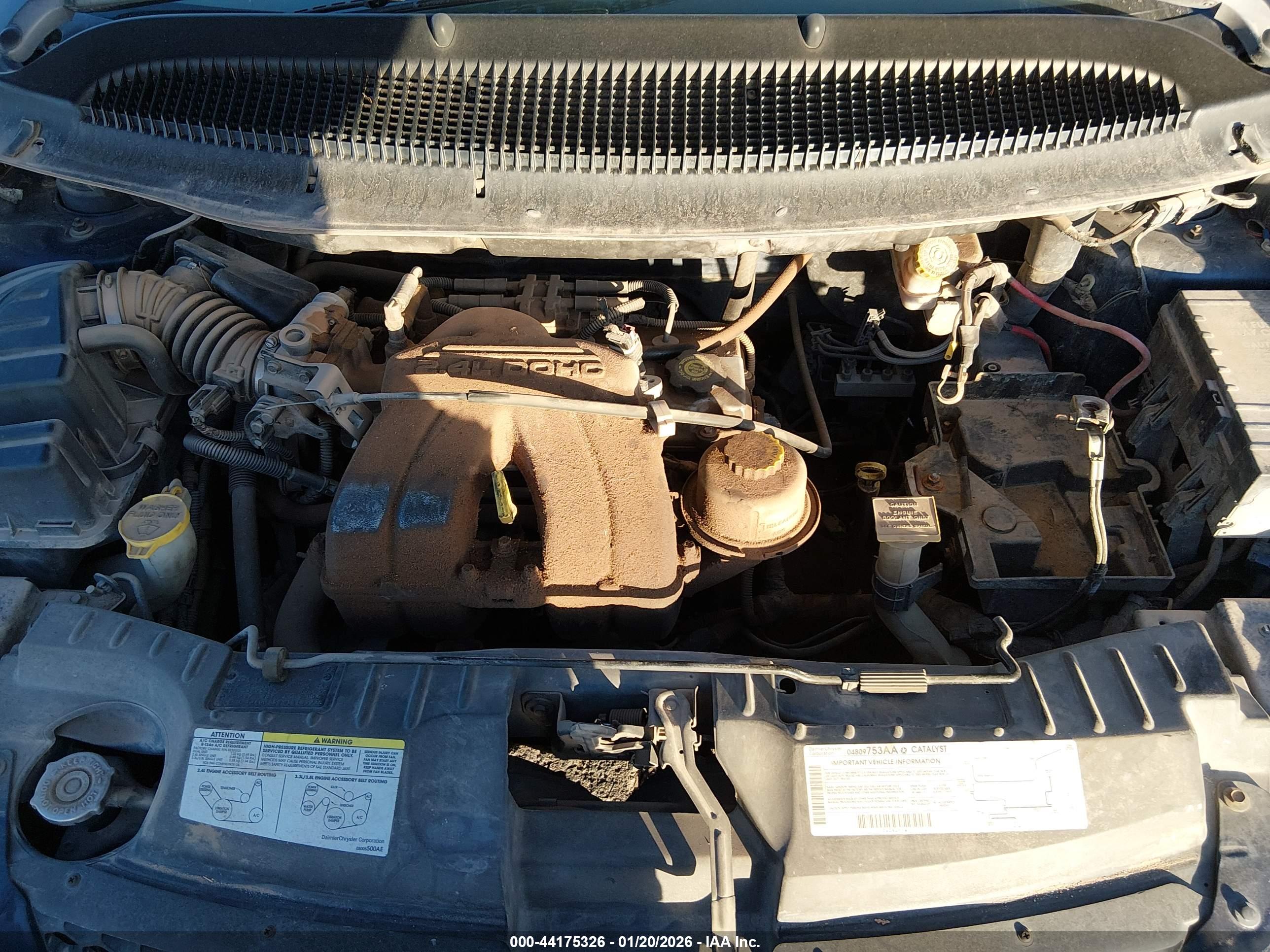 DODGE CARAVAN image 10