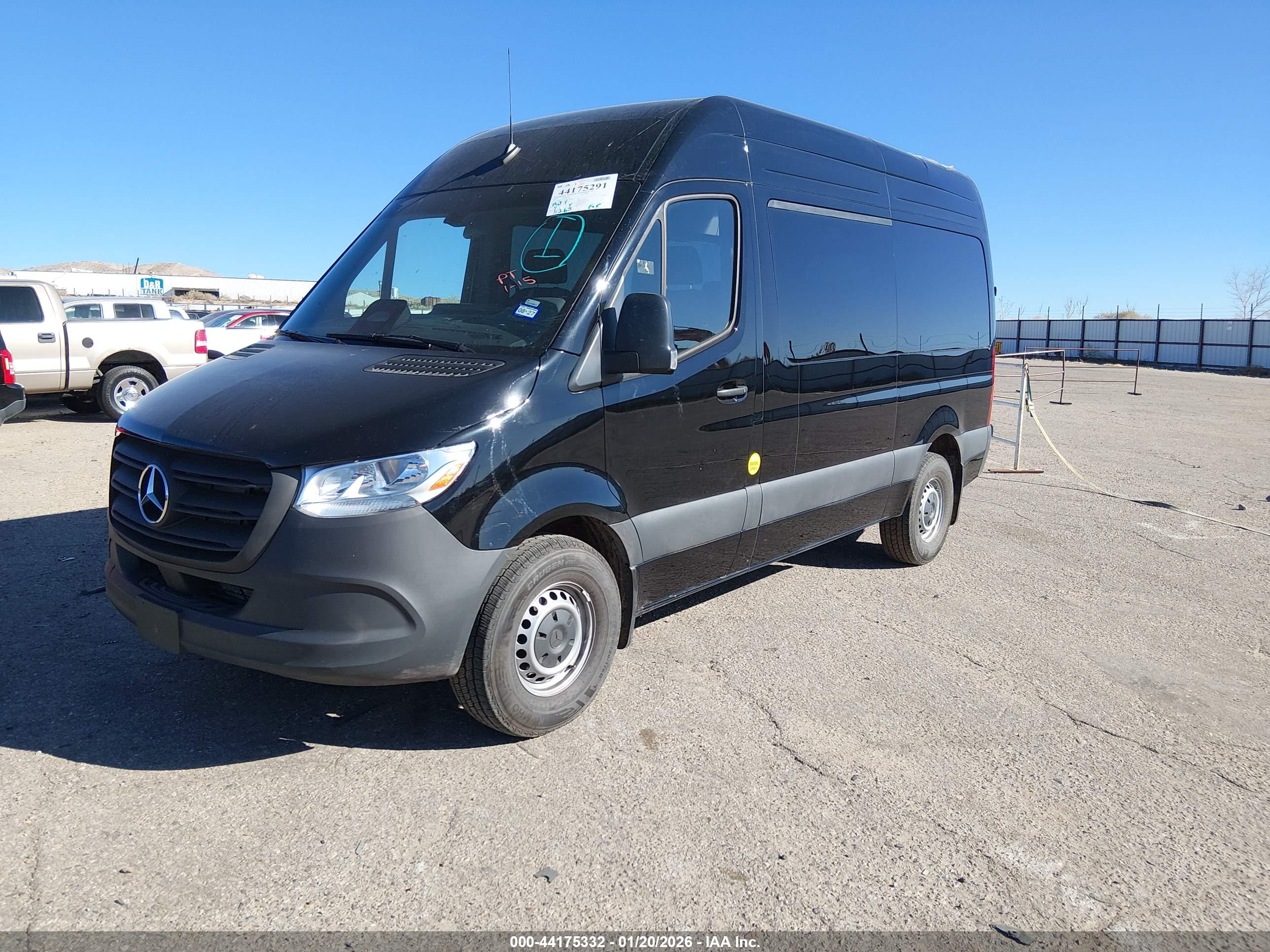 MERCEDES-BENZ SPRINTER image 2