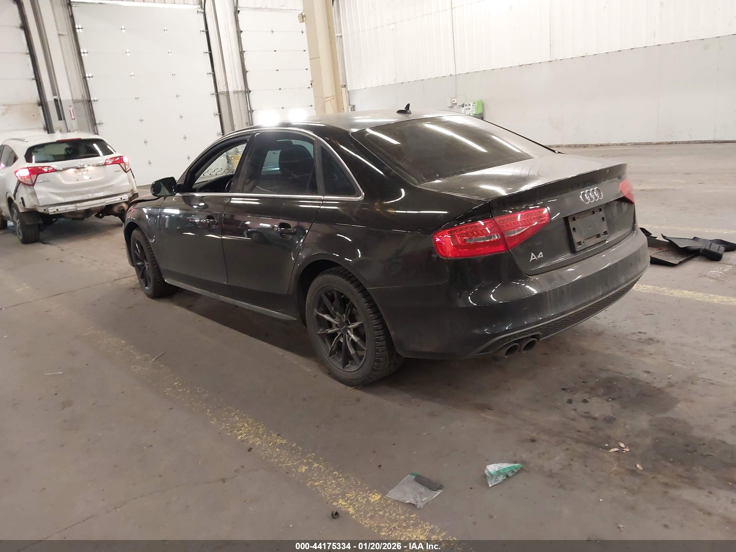 AUDI A4 image 3