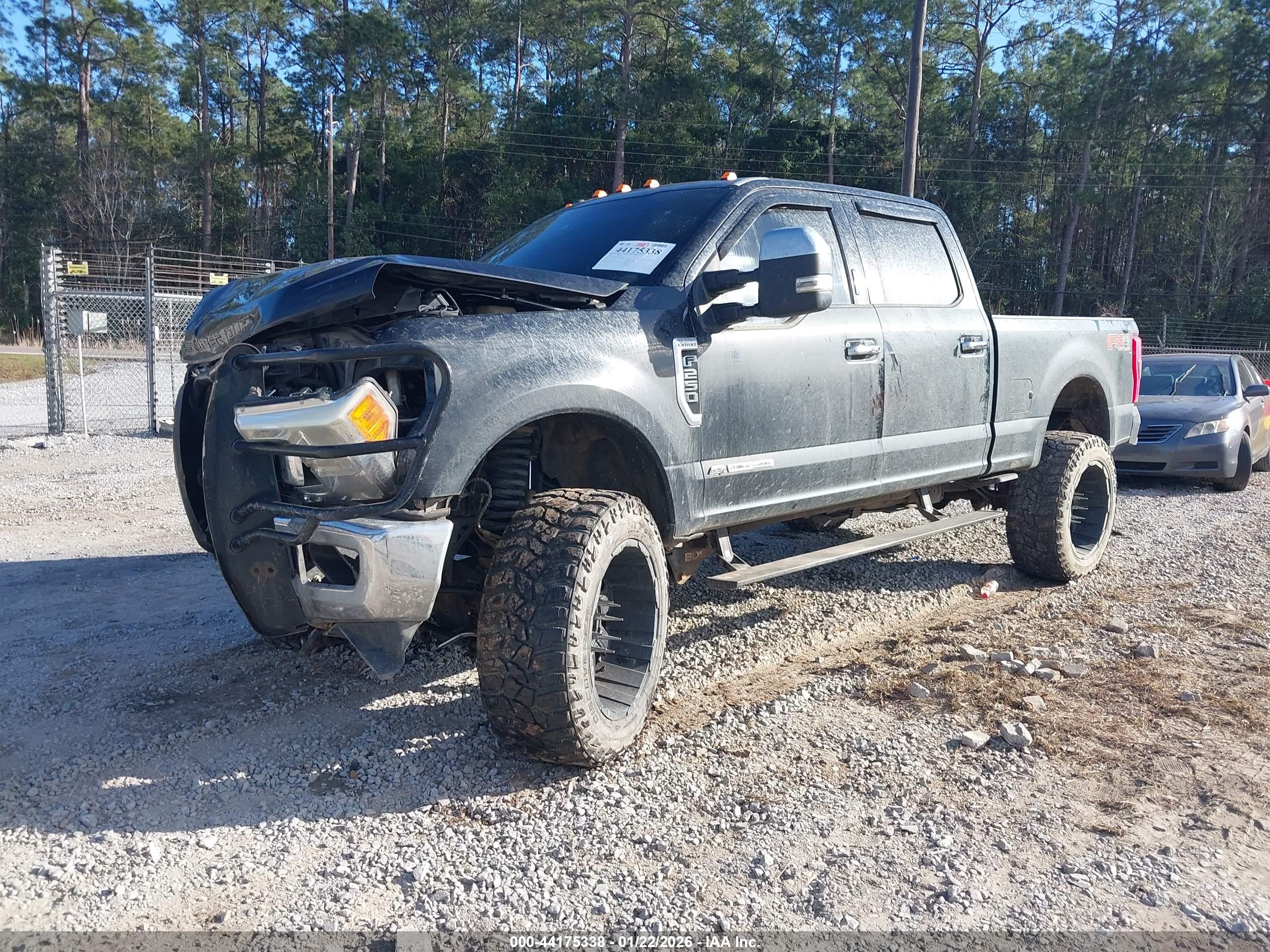 FORD F-250 image 2