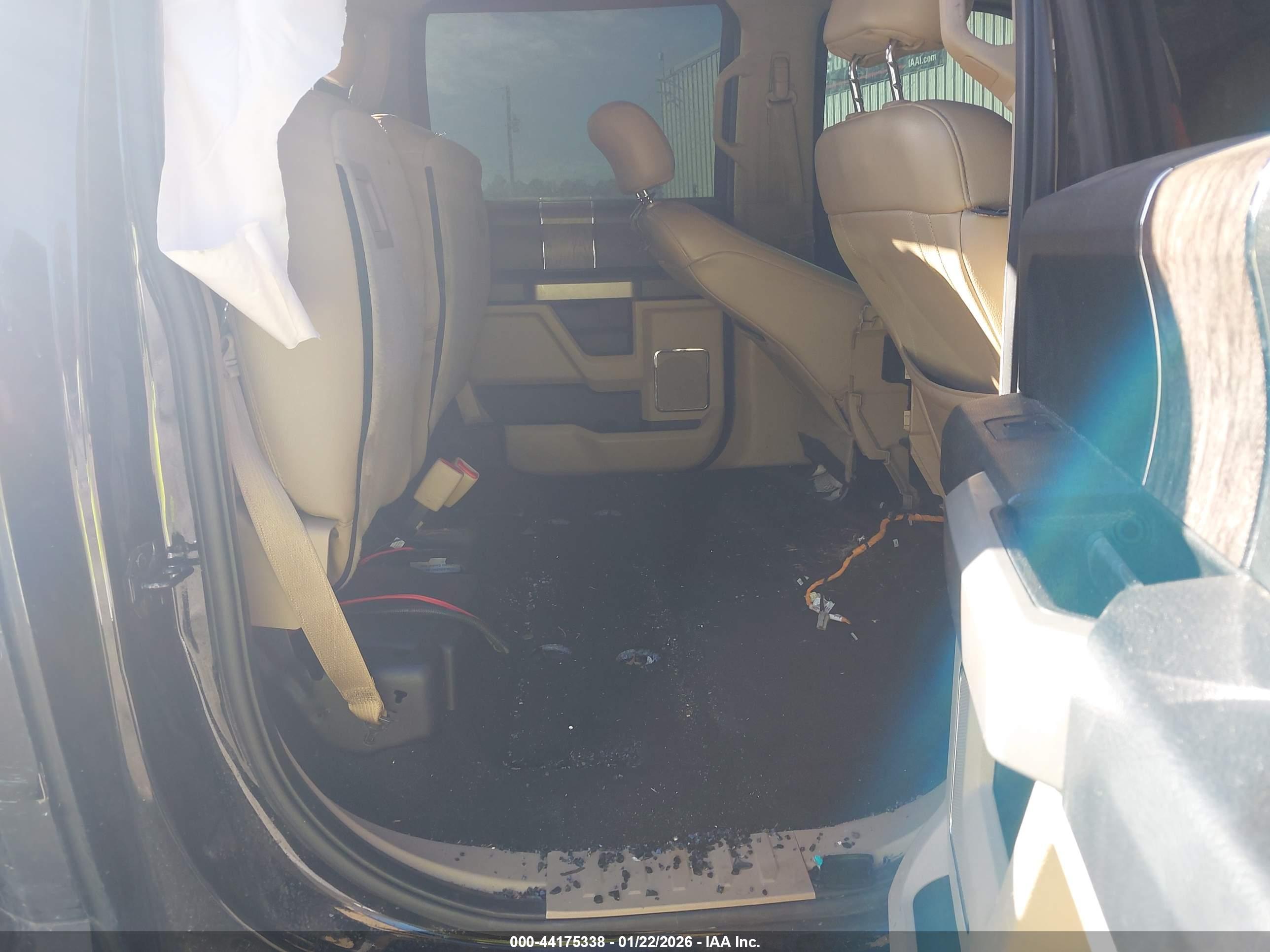 FORD F-250 image 8