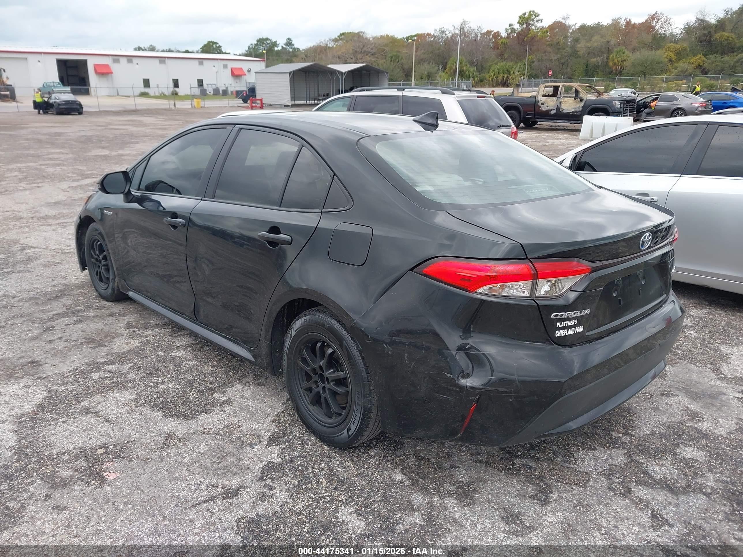 TOYOTA COROLLA image 3