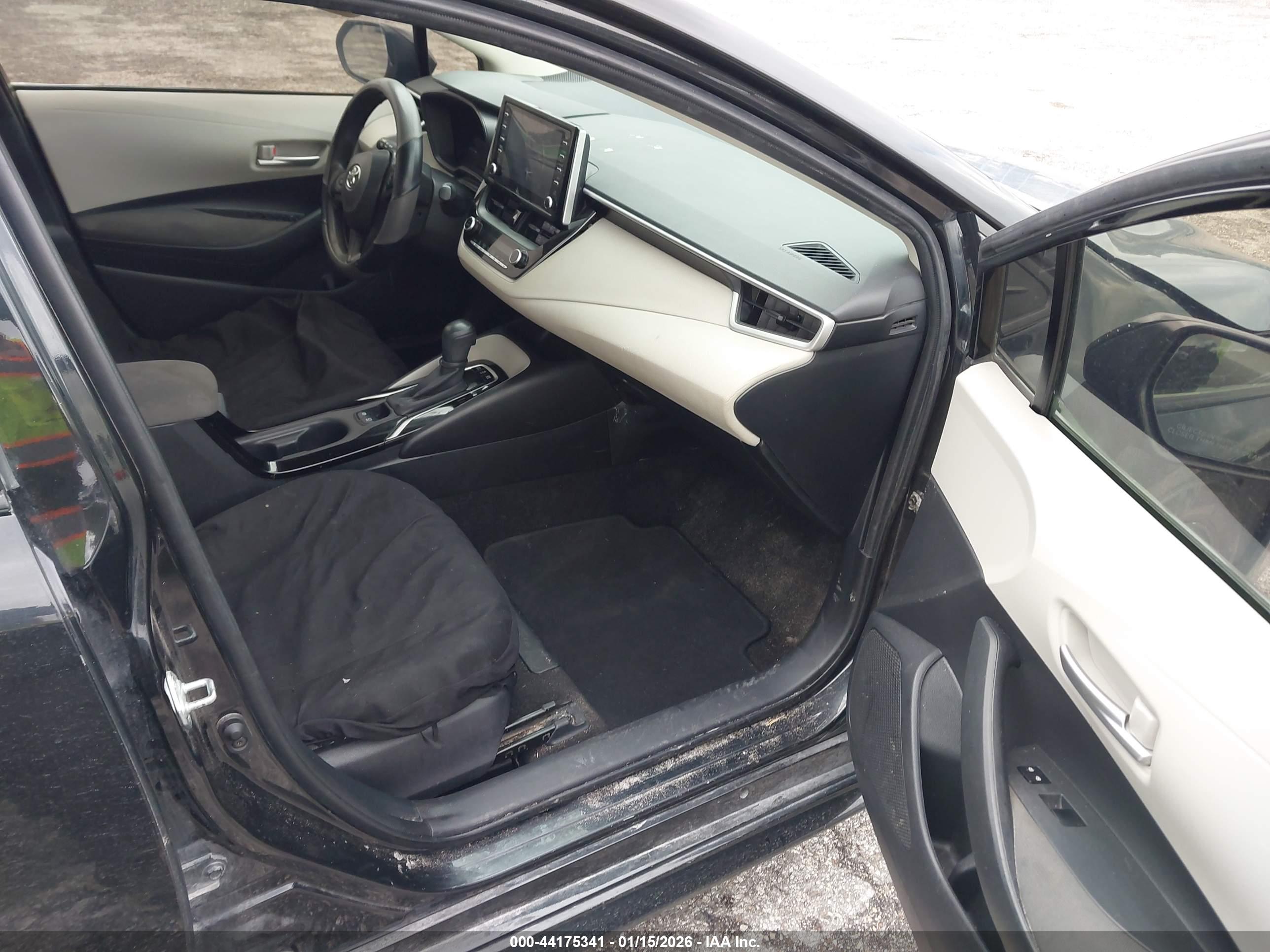 TOYOTA COROLLA image 5