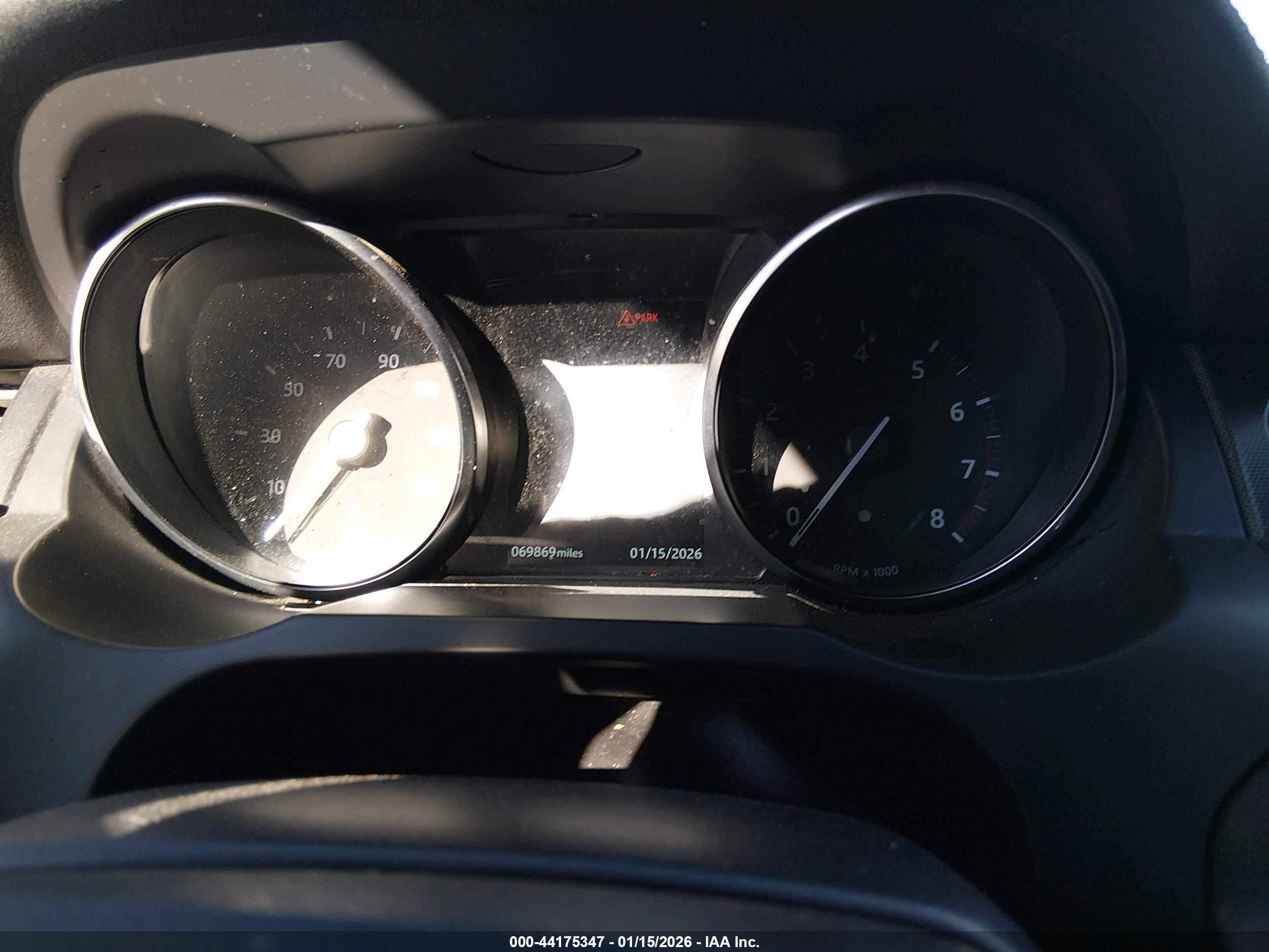 LAND ROVER image 7