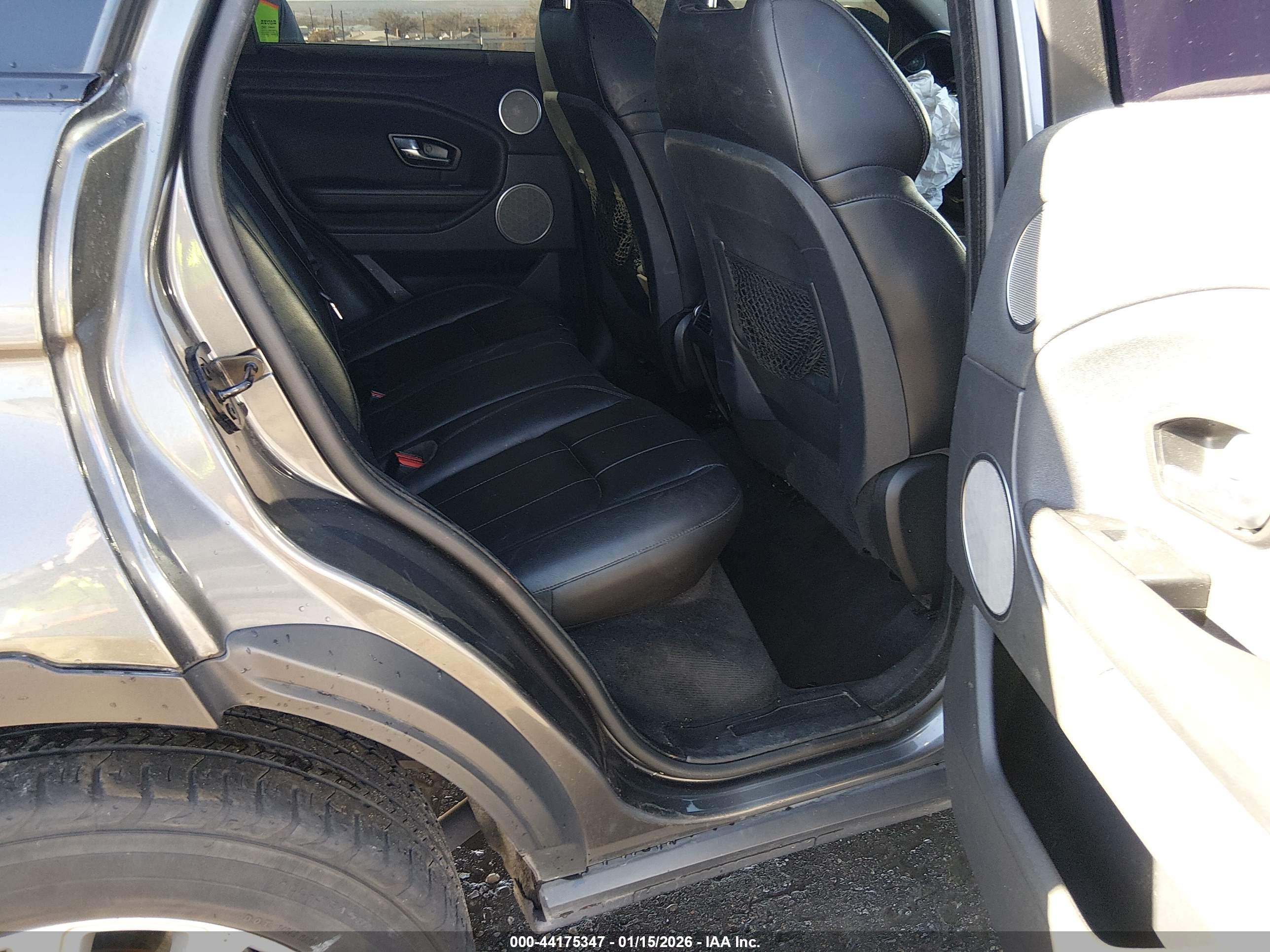 LAND ROVER image 8