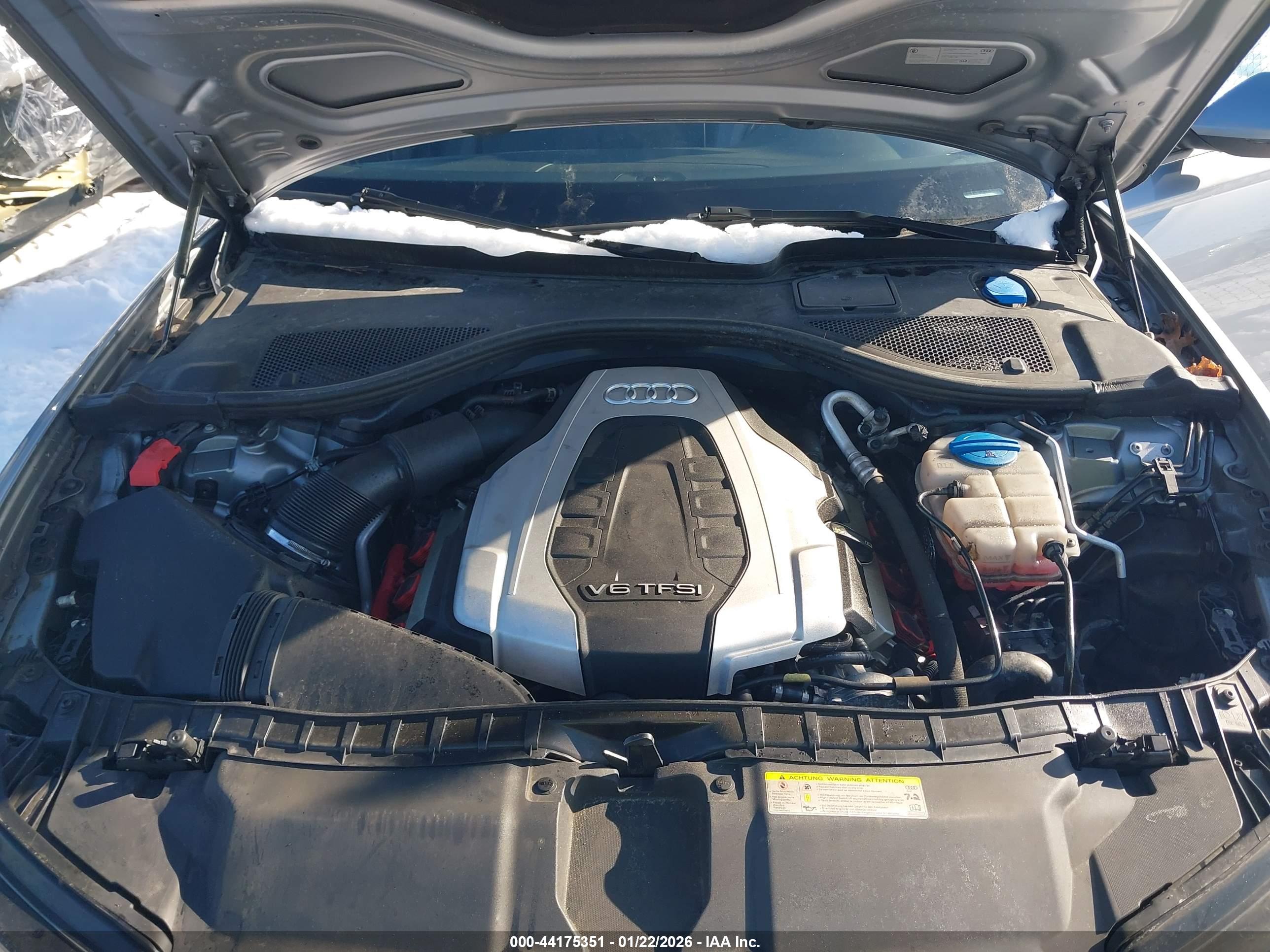 AUDI A6 image 10