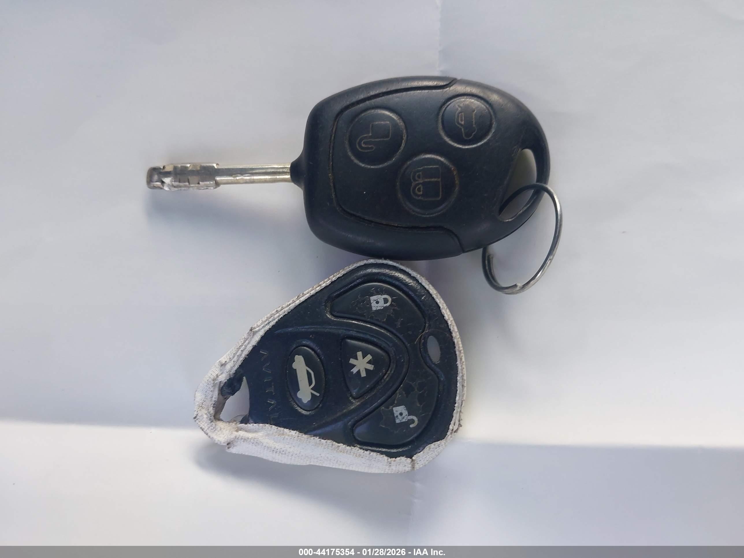 FORD TRANSIT image 11