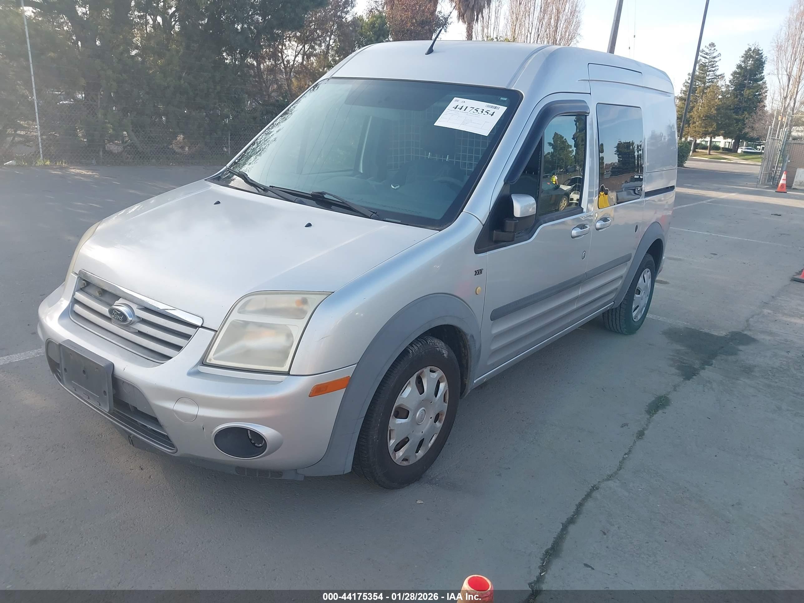 FORD TRANSIT image 2