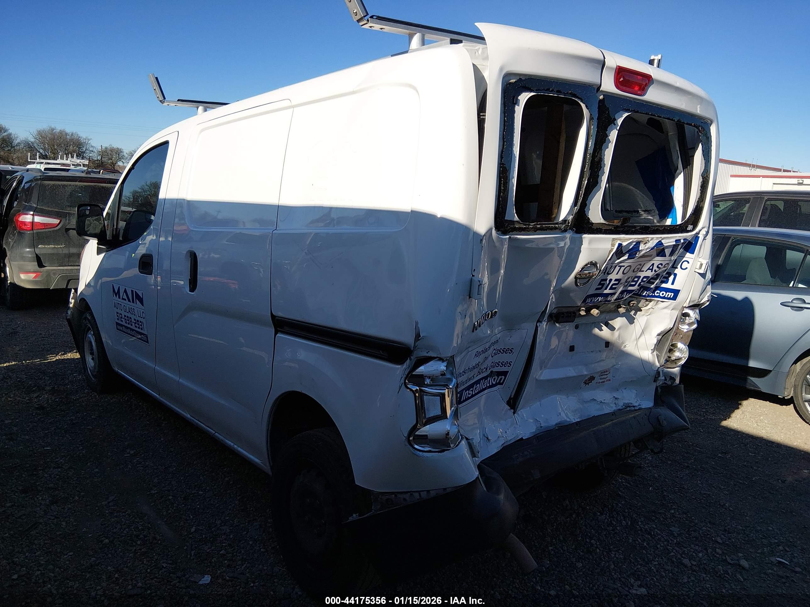 NISSAN NV200 image 3
