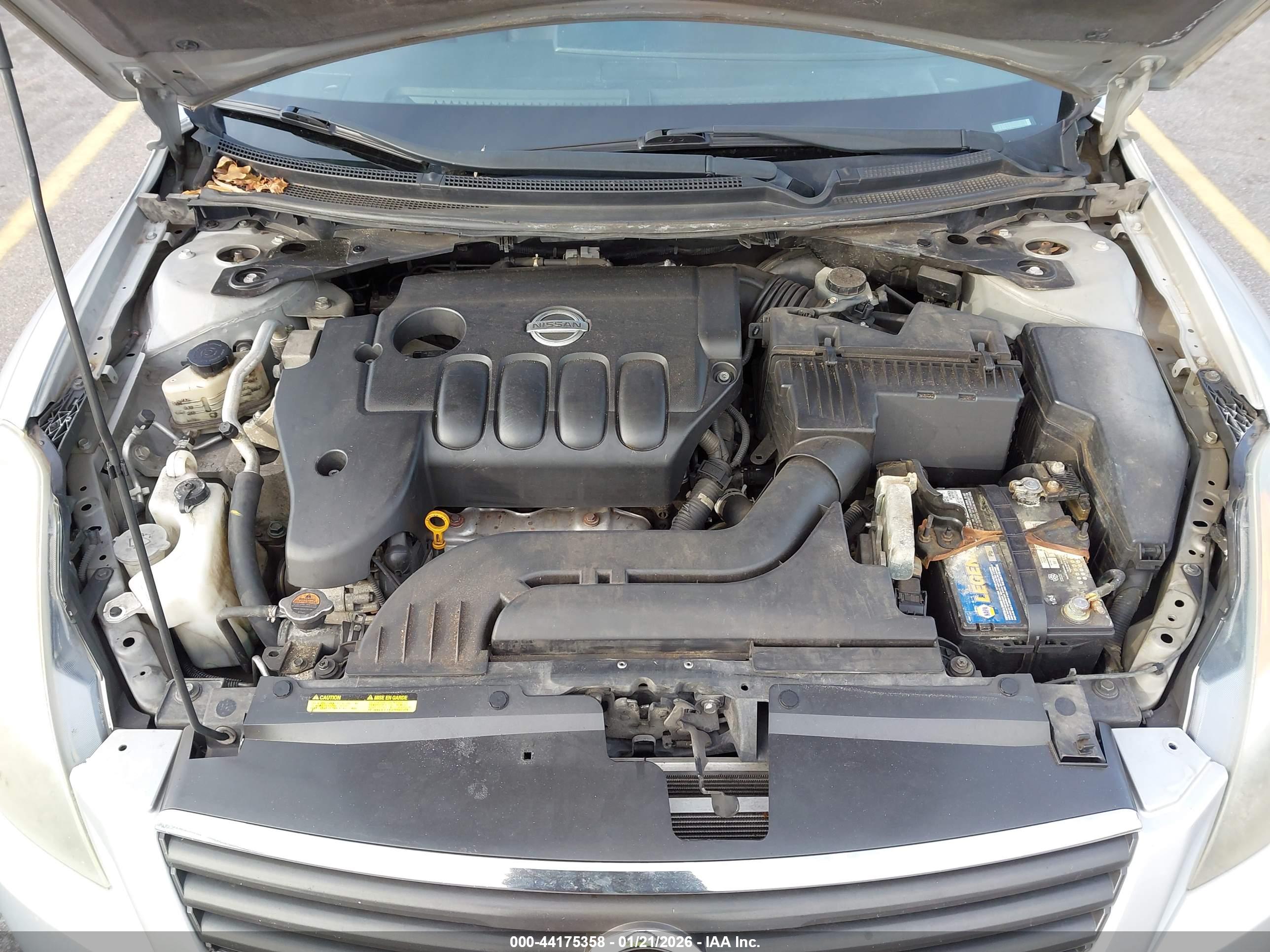 NISSAN ALTIMA image 10