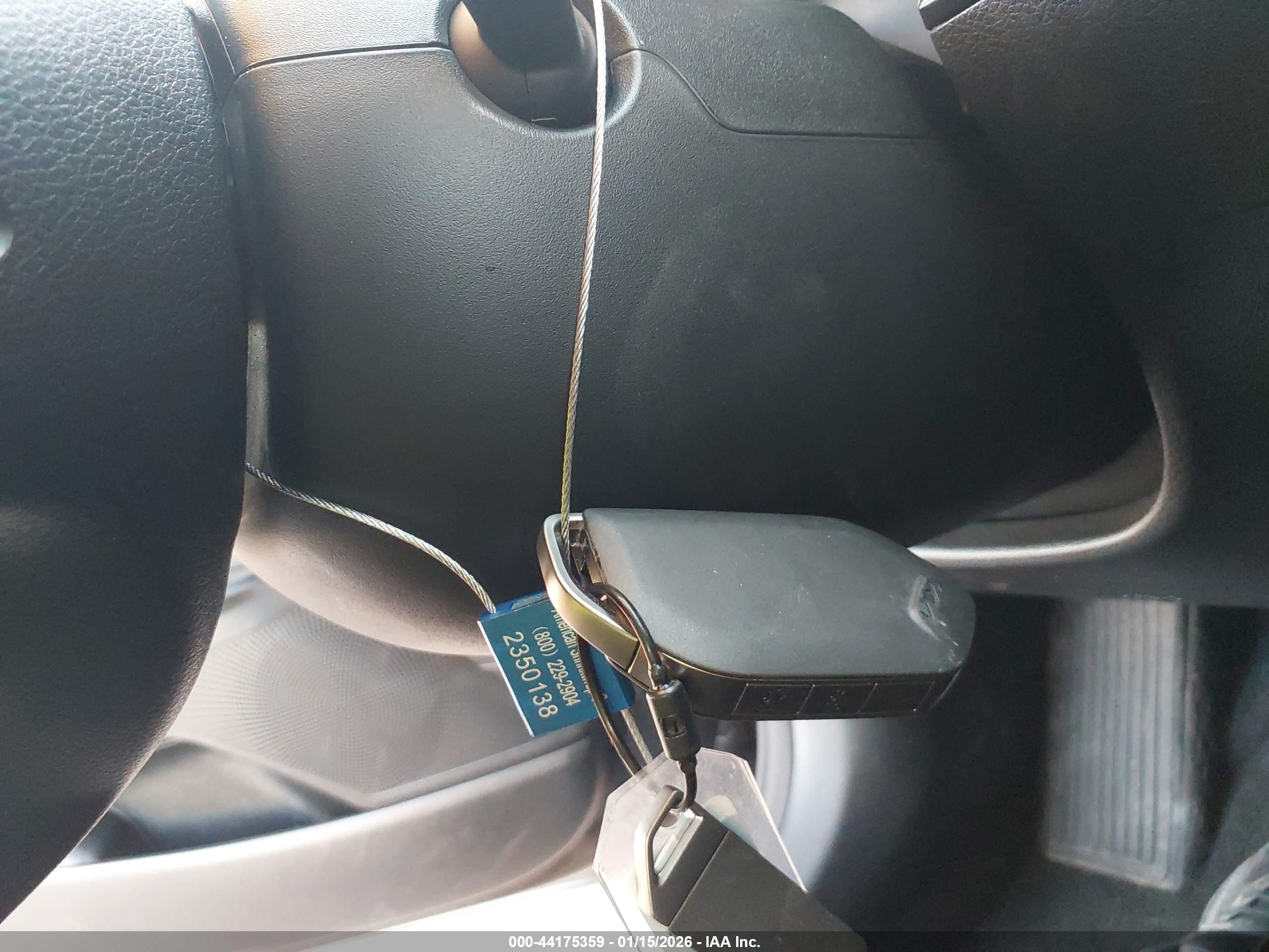 KIA K5 image 11