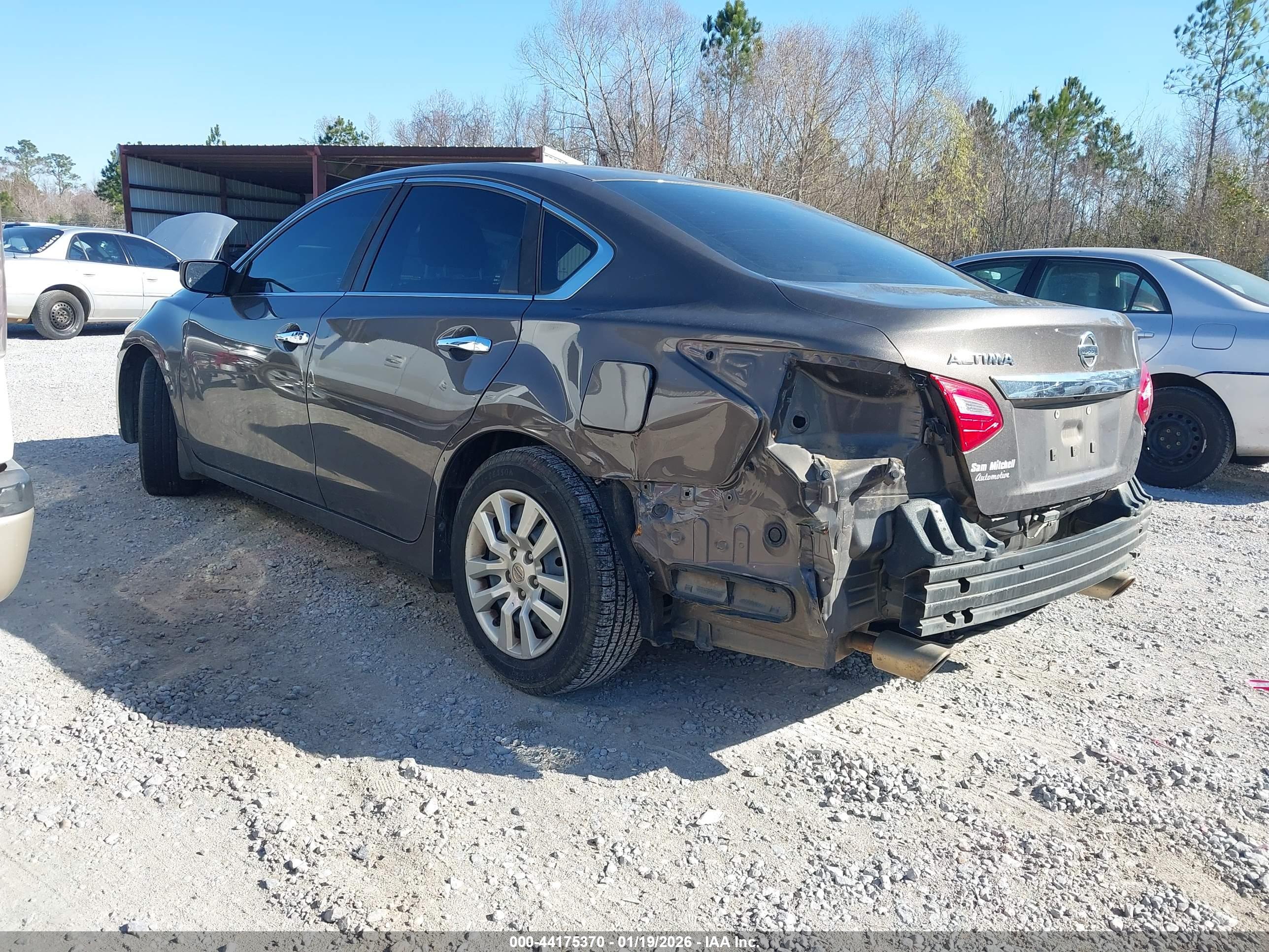 NISSAN ALTIMA image 3