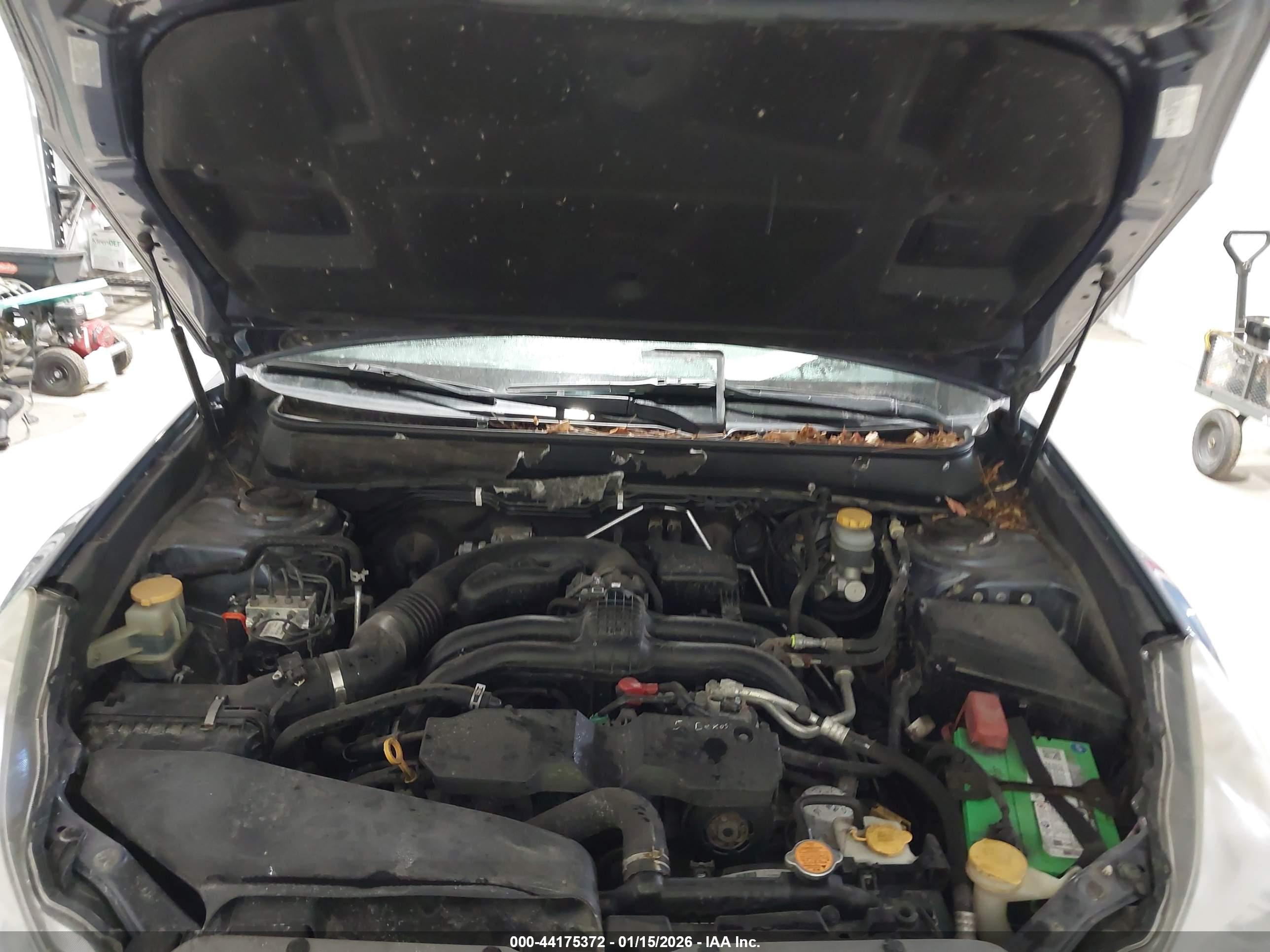 SUBARU OUTBACK image 10