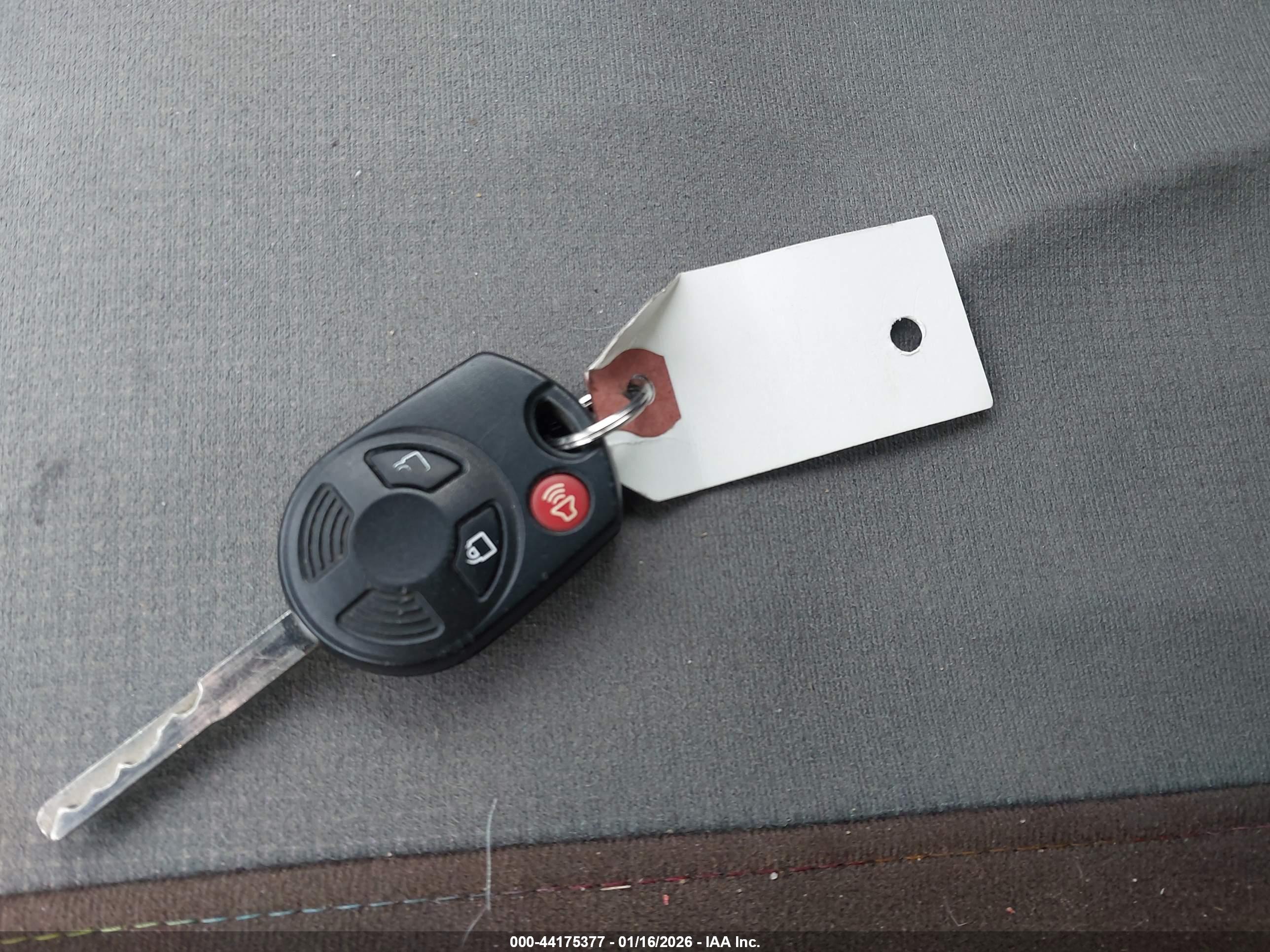 FORD ESCAPE image 11