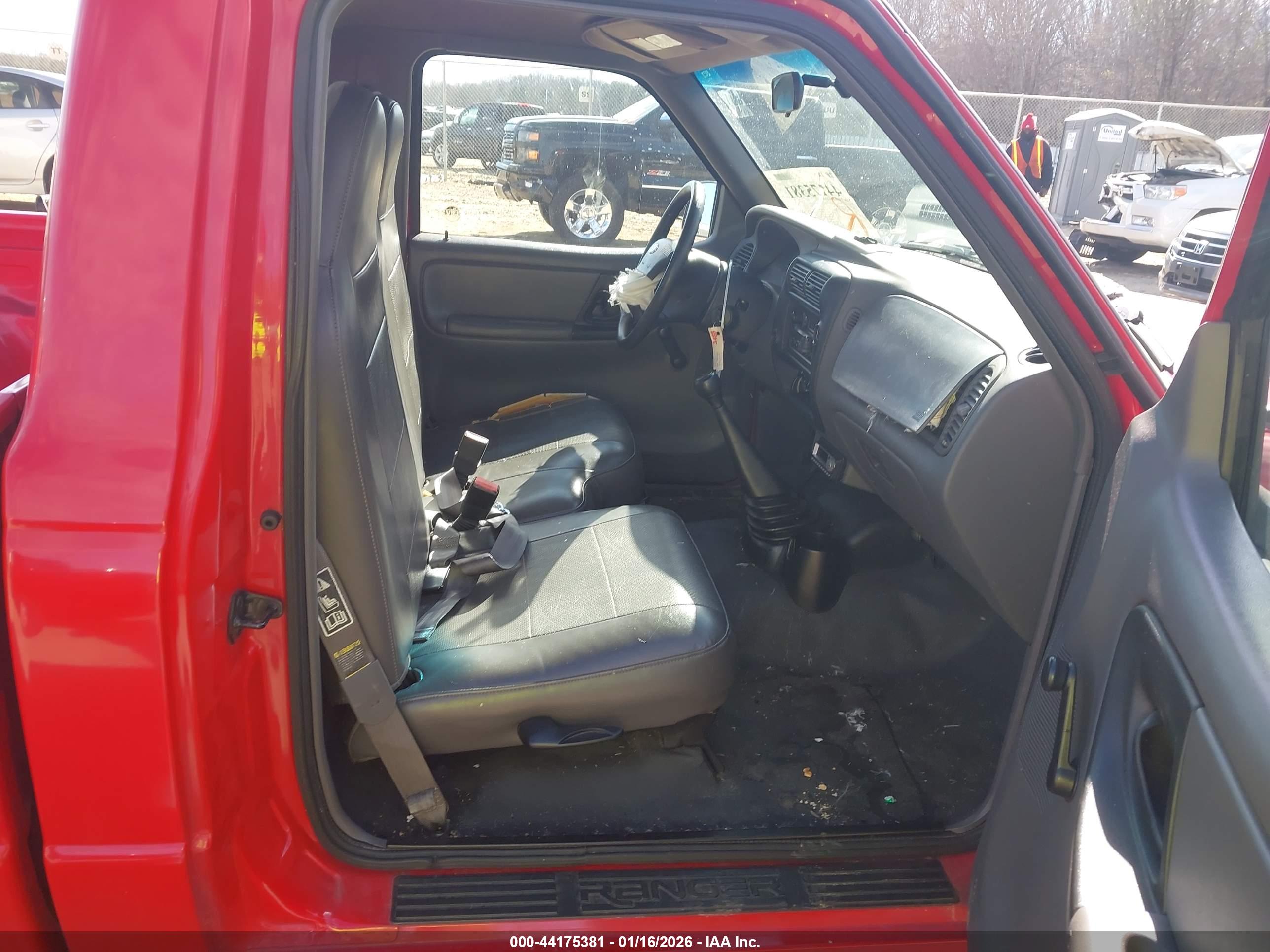 FORD RANGER image 5