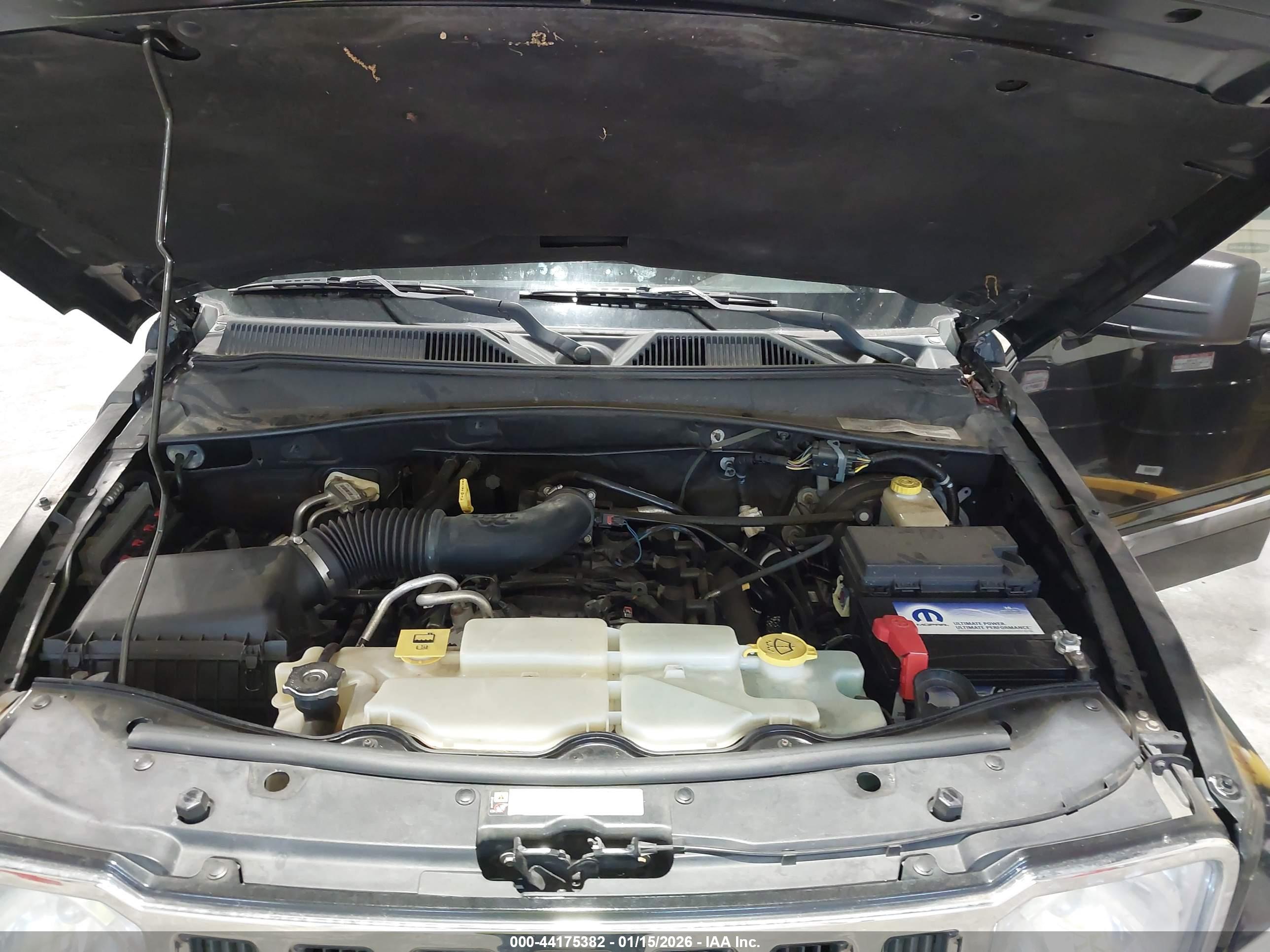 JEEP LIBERTY image 10