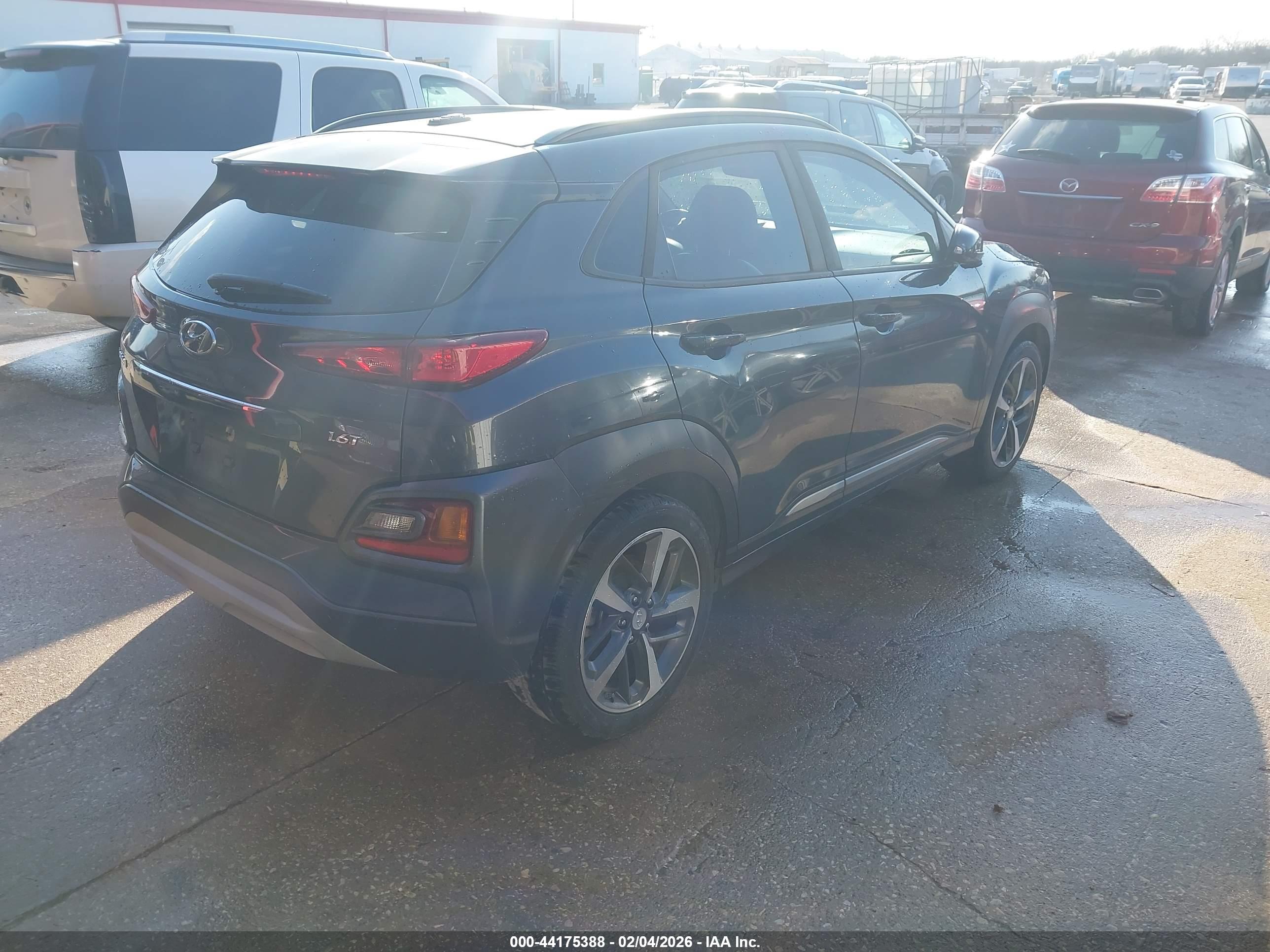 HYUNDAI KONA image 4