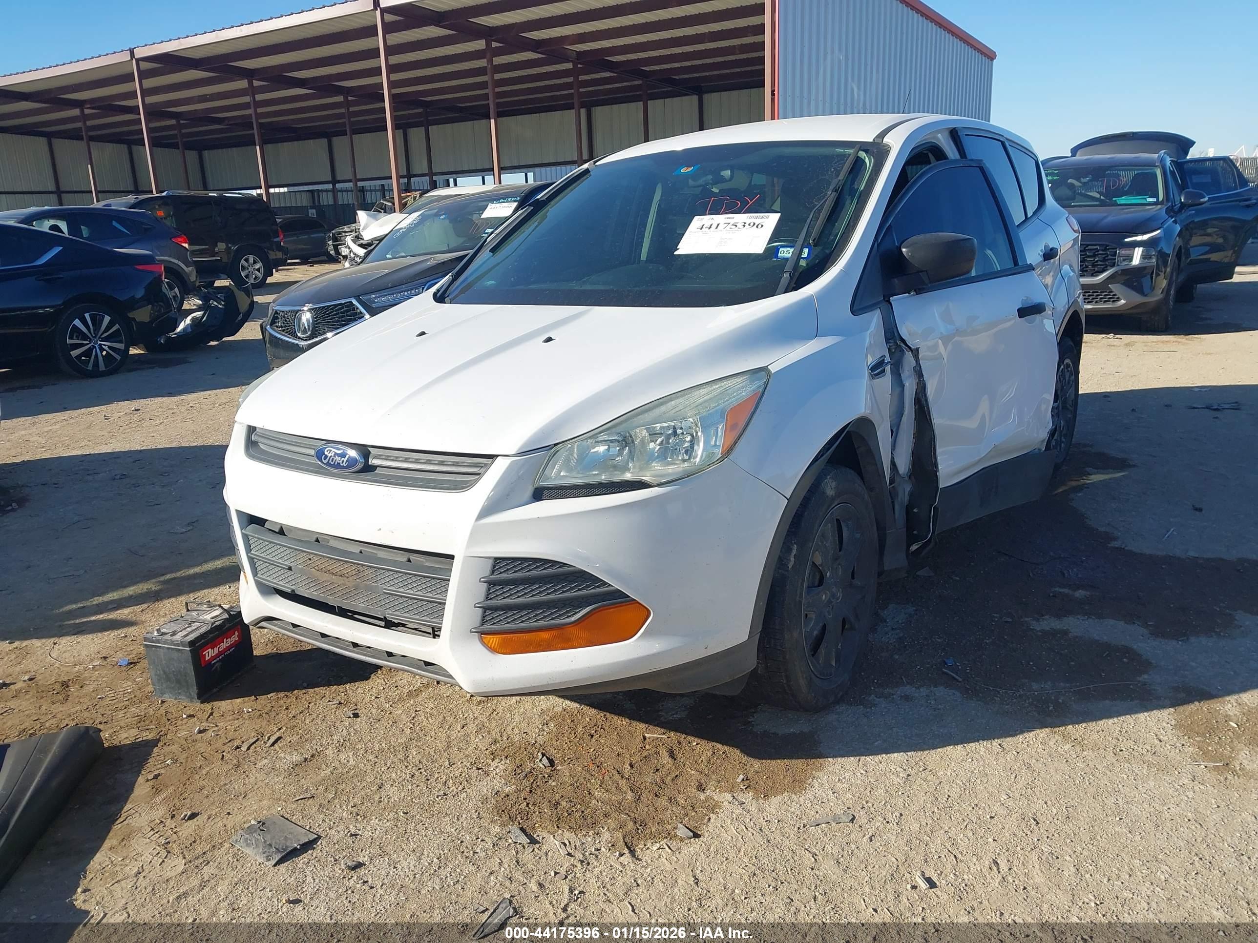 FORD ESCAPE image 2