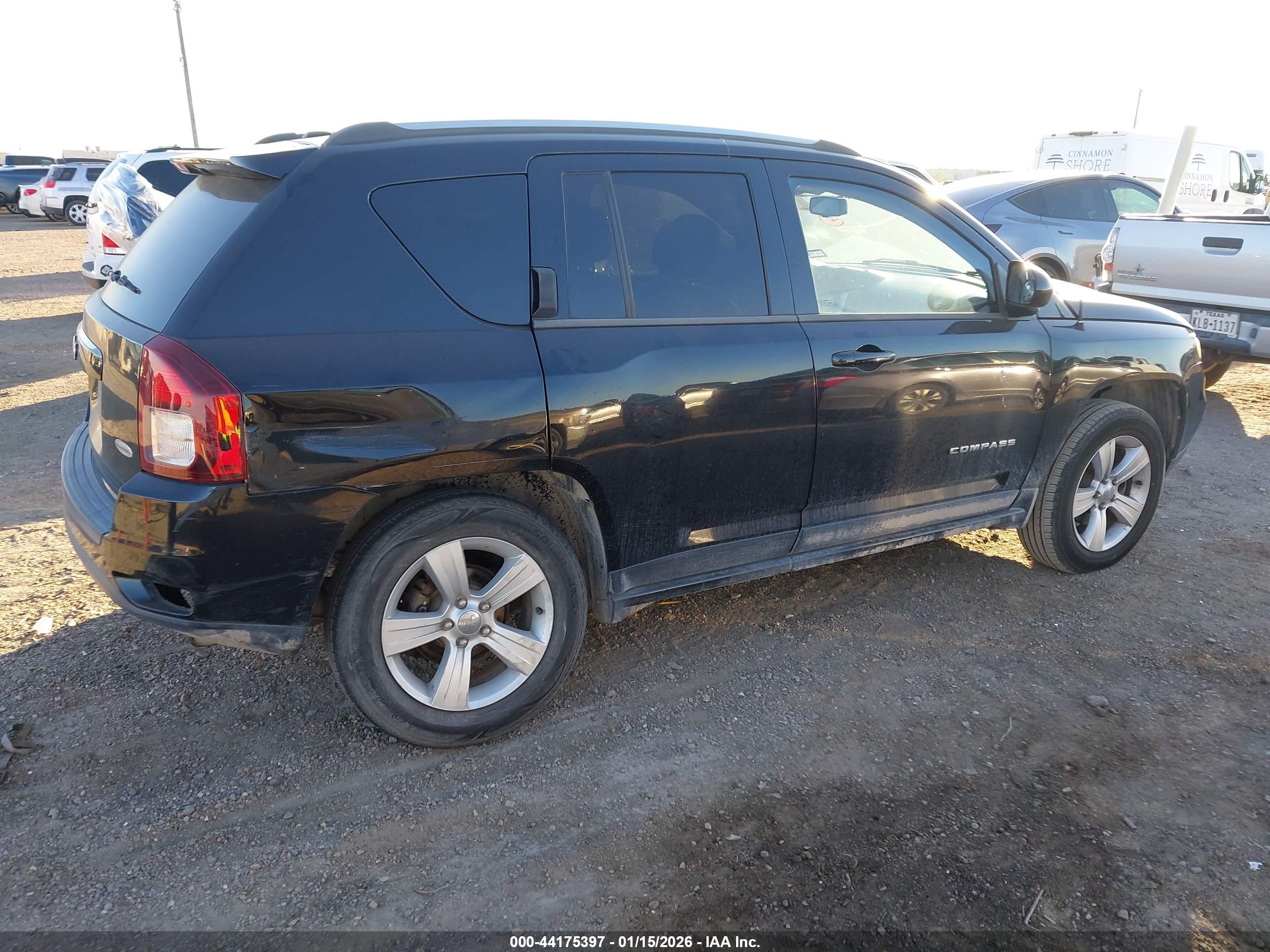 JEEP COMPASS image 4