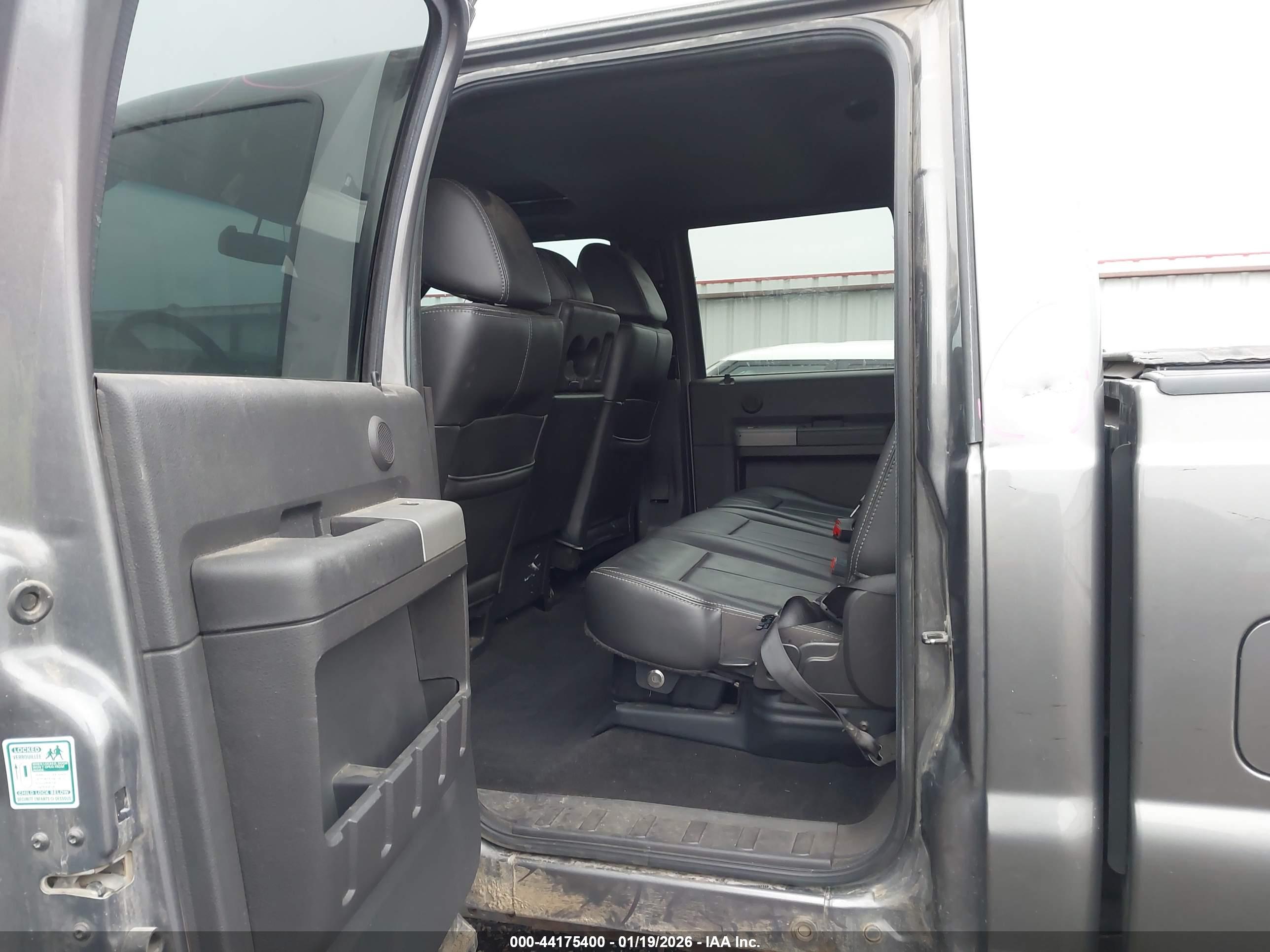 FORD F-350 image 8