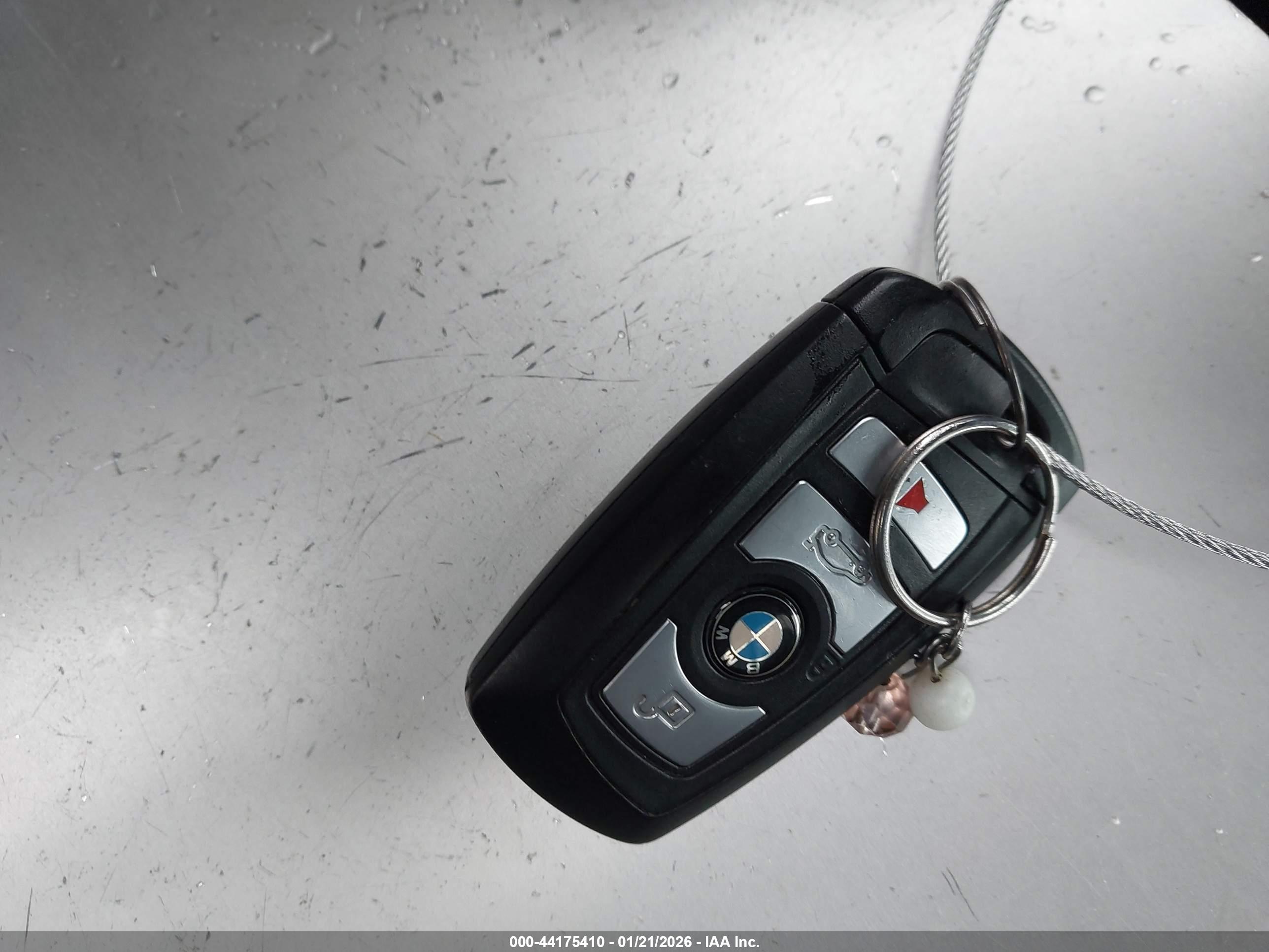 BMW 535I image 11
