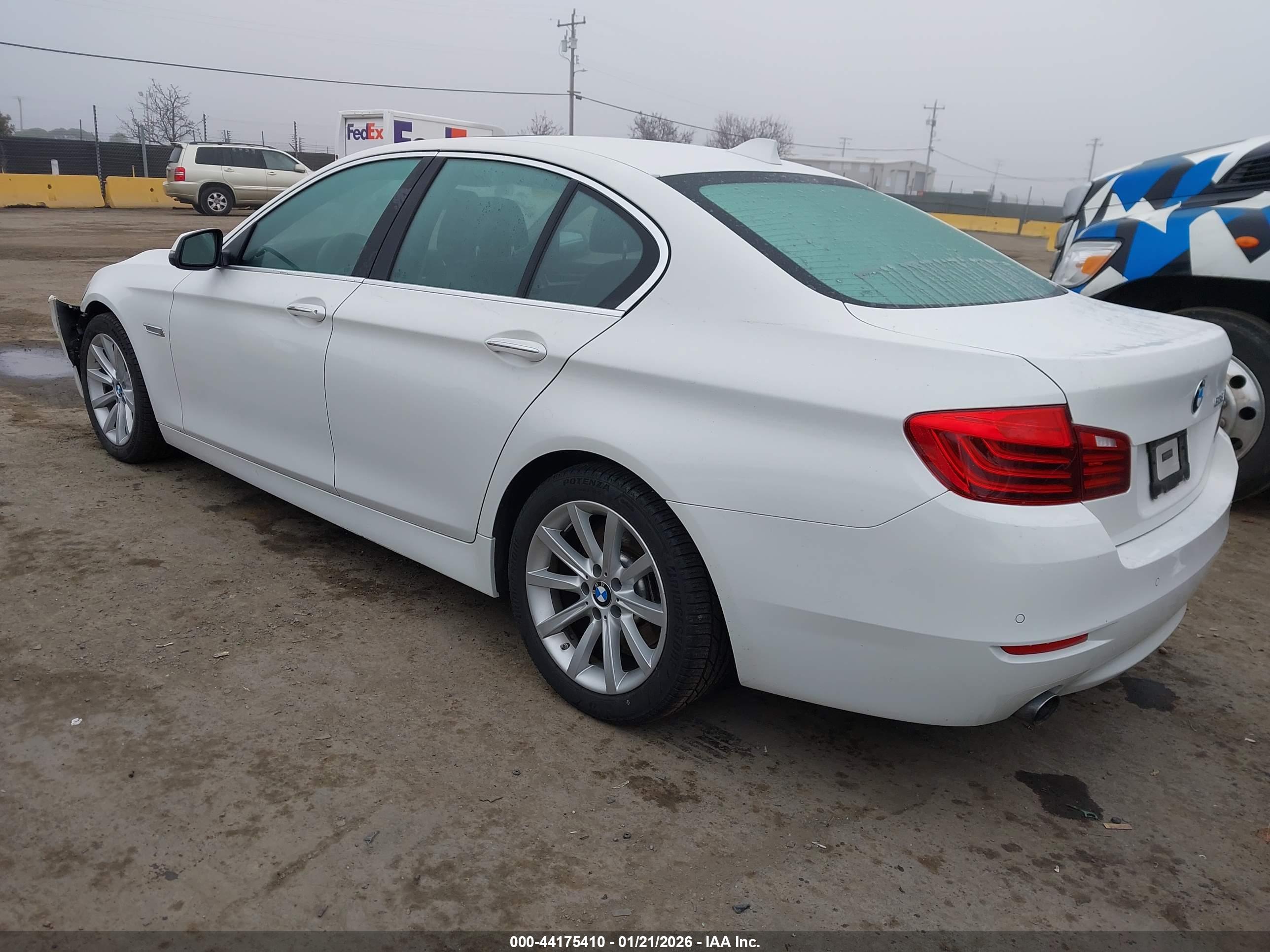 BMW 535I image 3