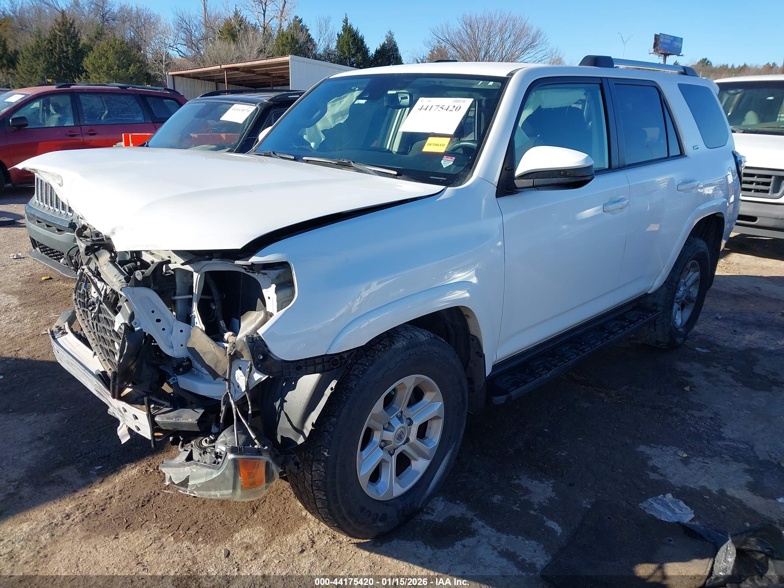 TOYOTA 4RUNNER image 2