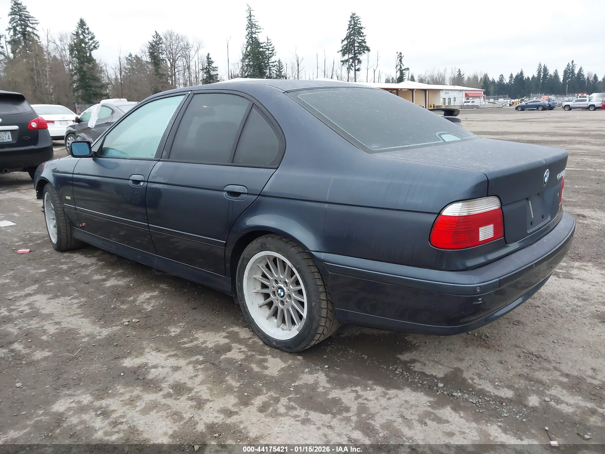BMW 540IA image 3