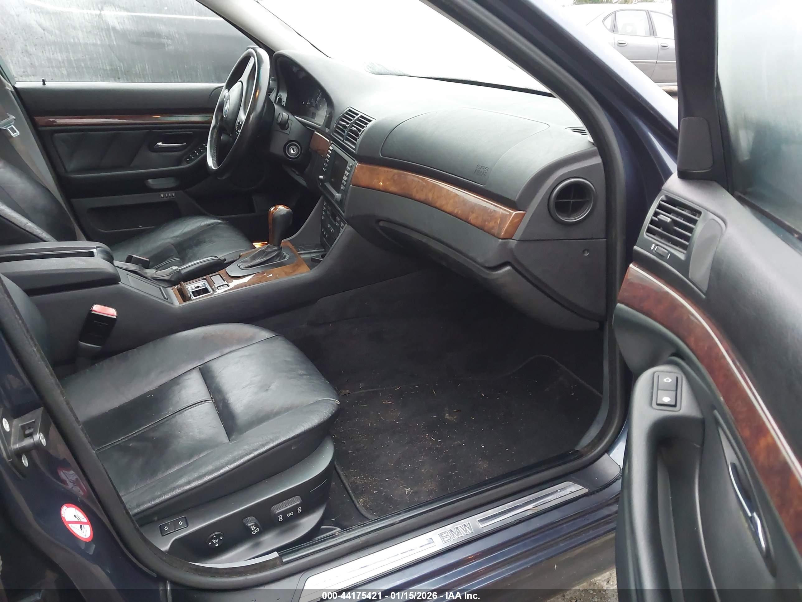 BMW 540IA image 5