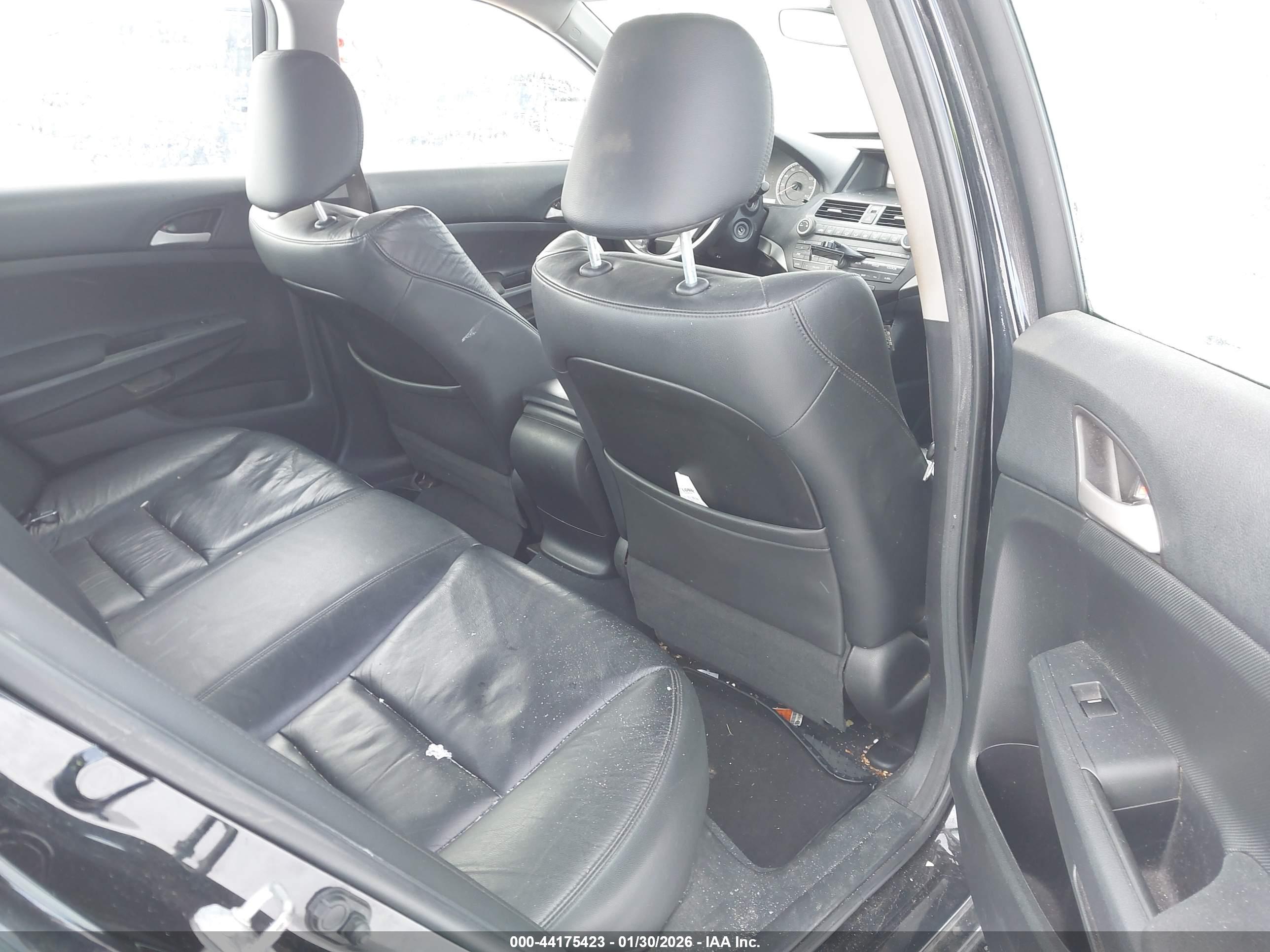 HONDA ACCORD image 8