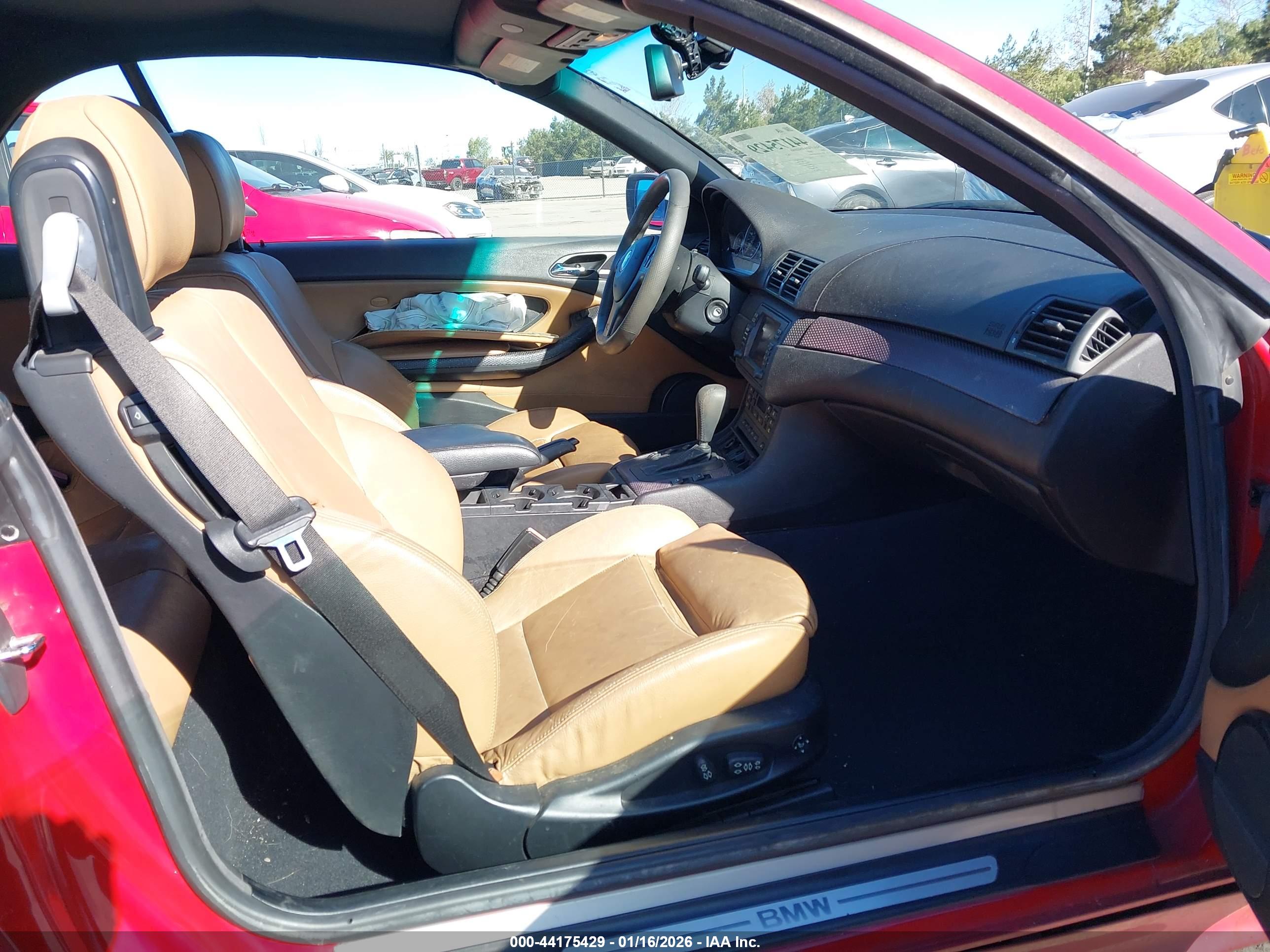 BMW 330CI image 5