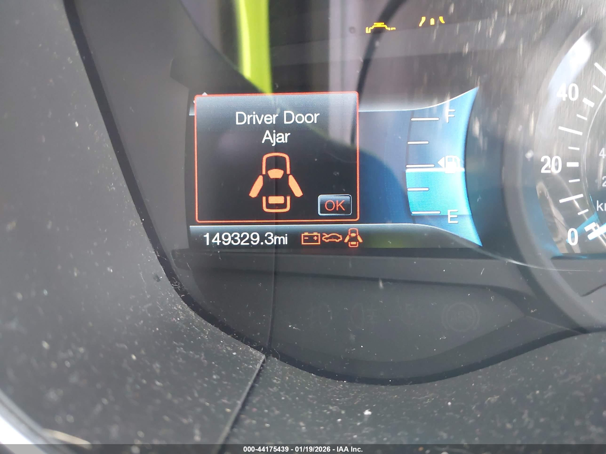 FORD FUSION image 7