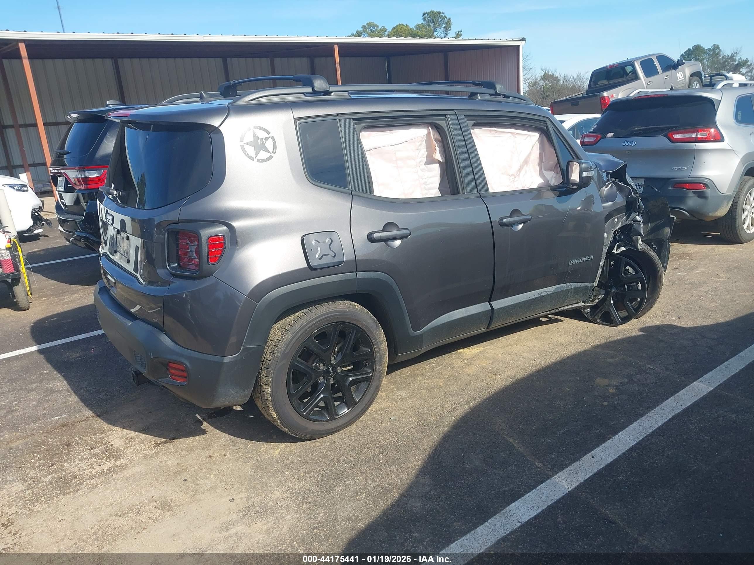JEEP RENEGADE image 4