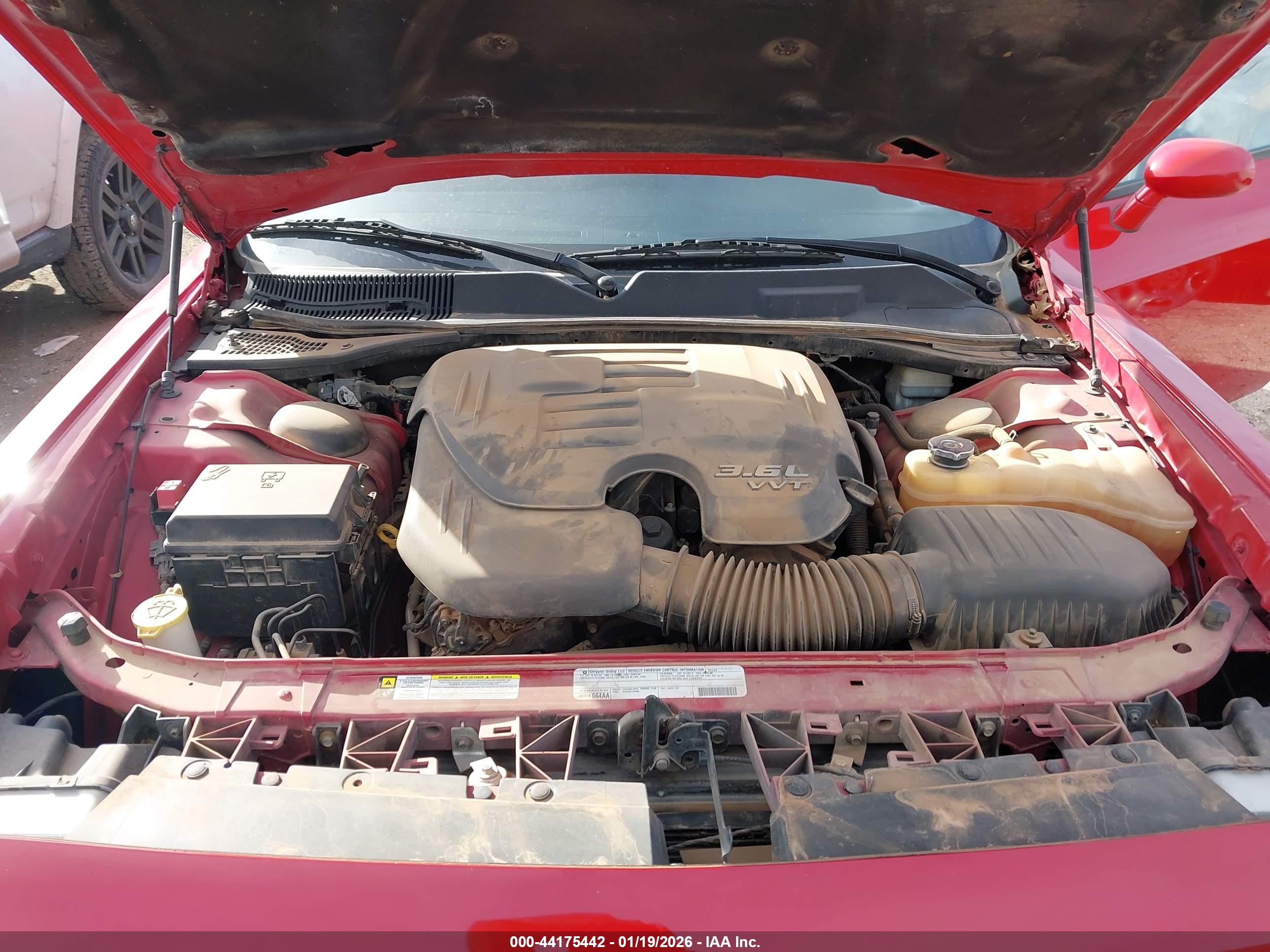 DODGE CHALLENGER image 10