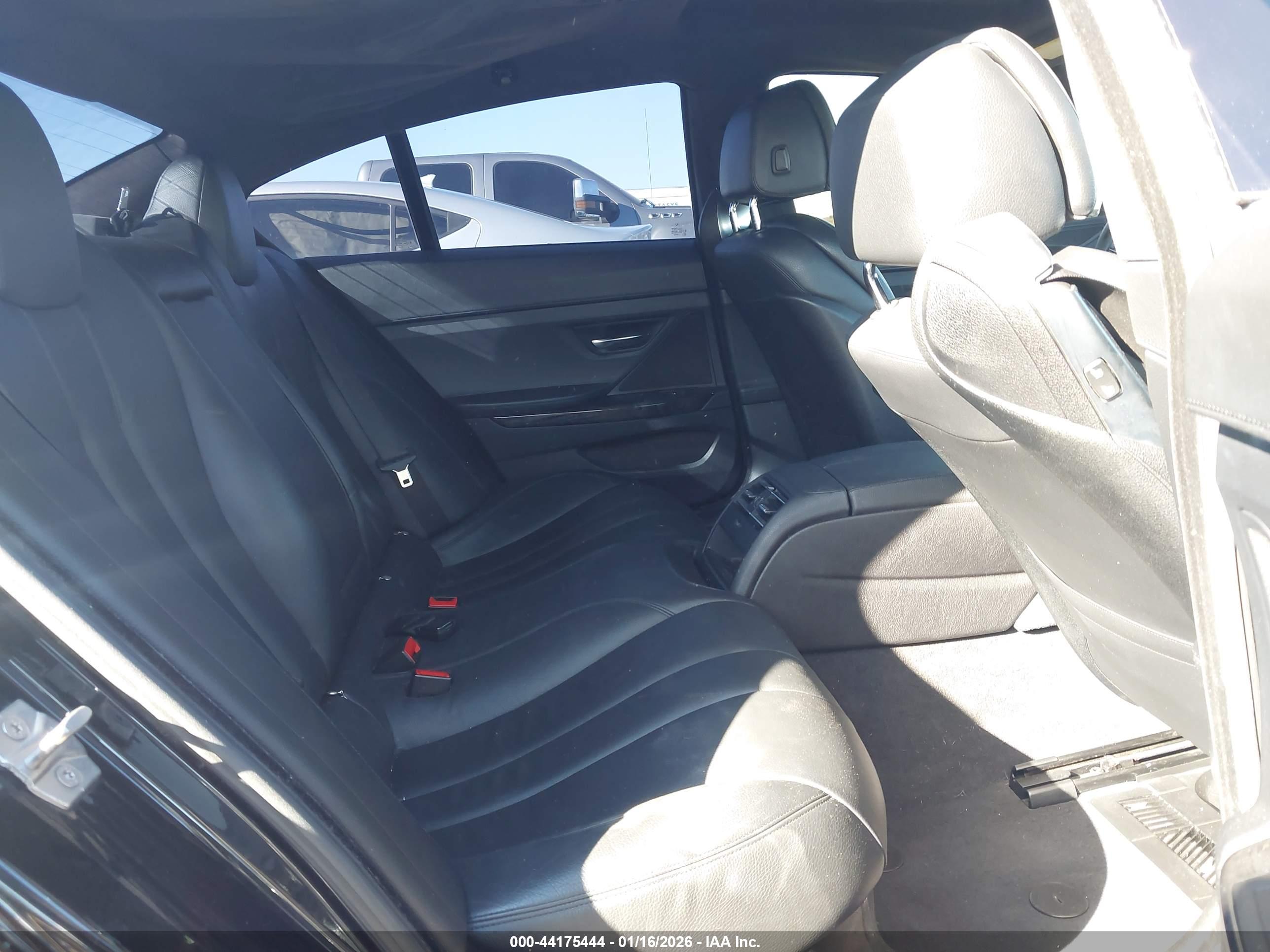 BMW 640I image 8