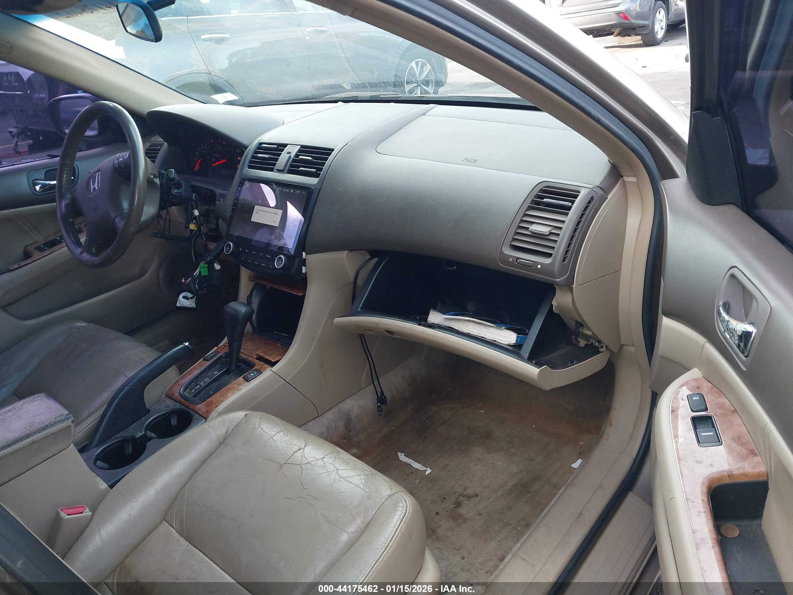 HONDA ACCORD image 5