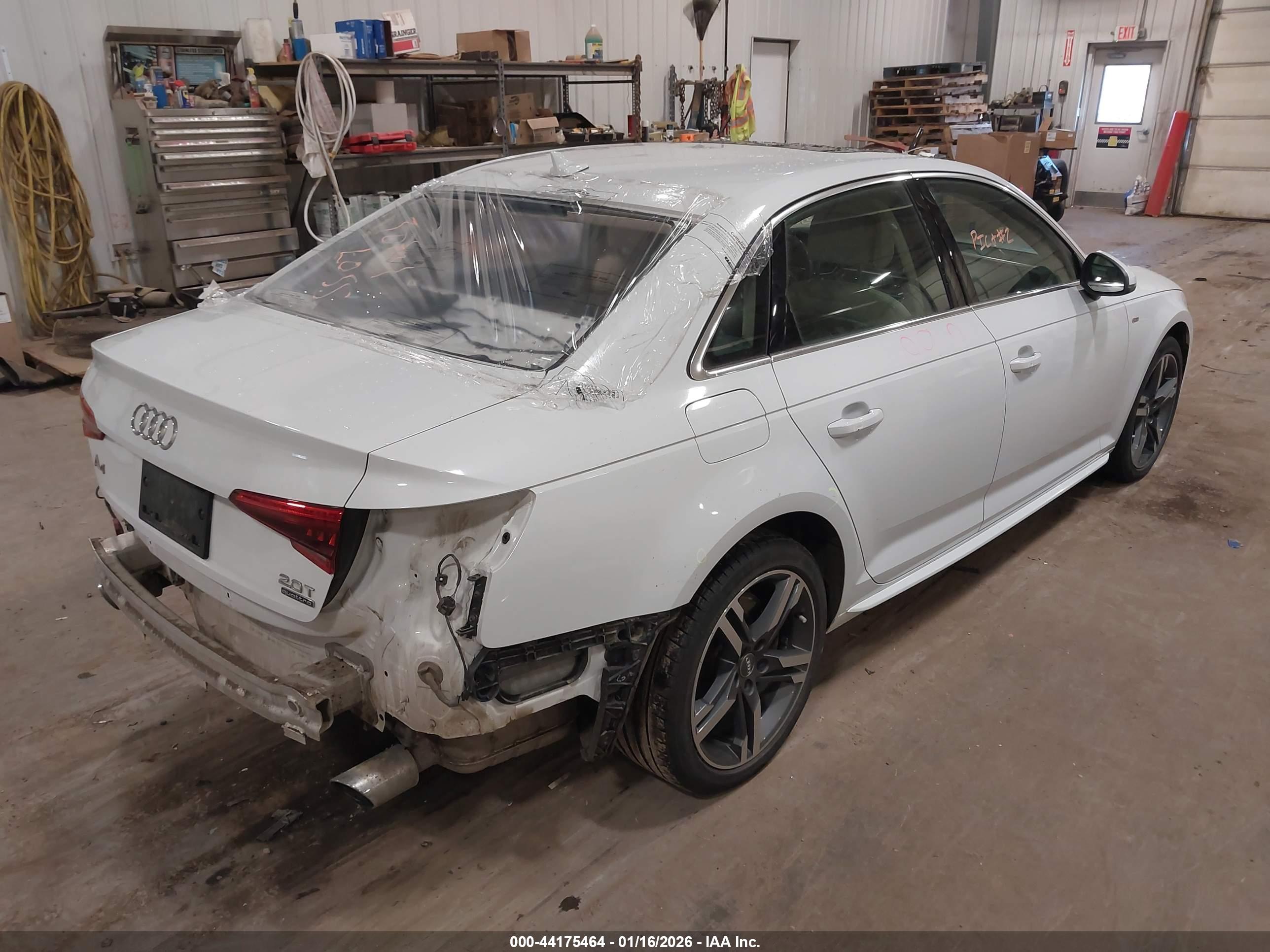 AUDI A4 image 4