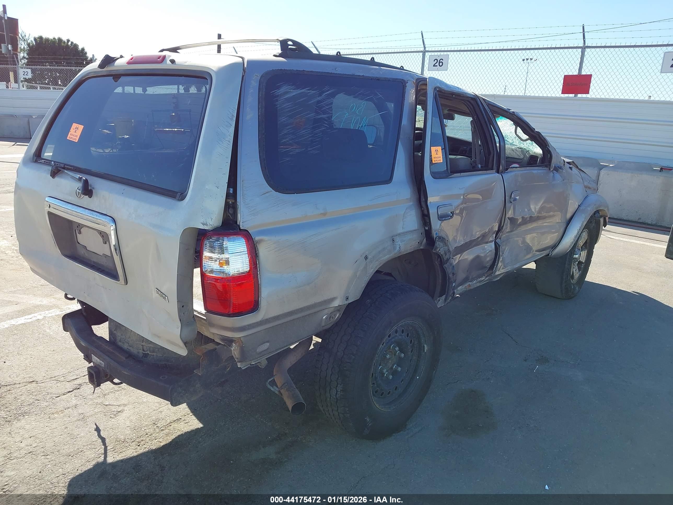 TOYOTA 4RUNNER image 4