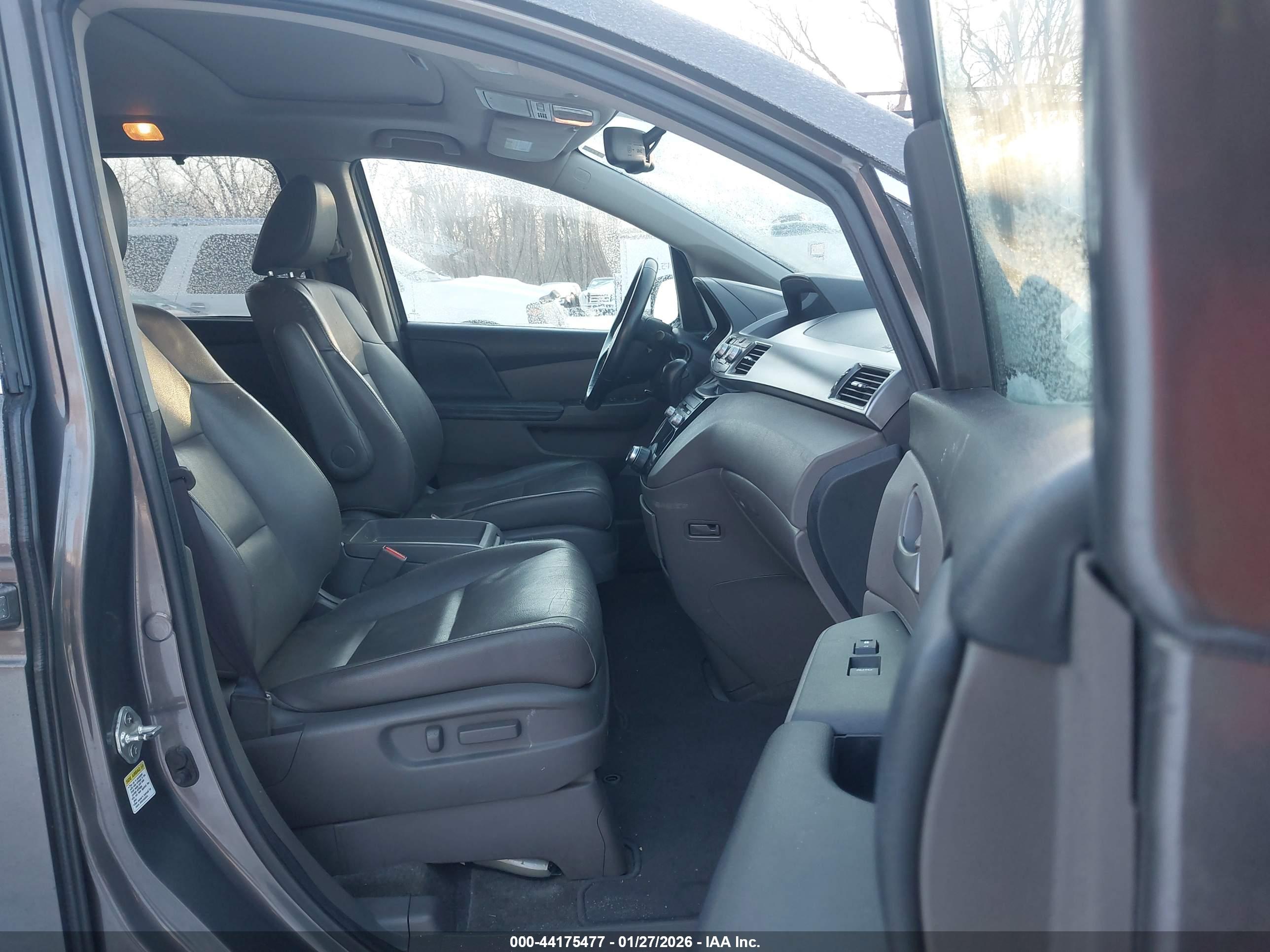 HONDA ODYSSEY image 5