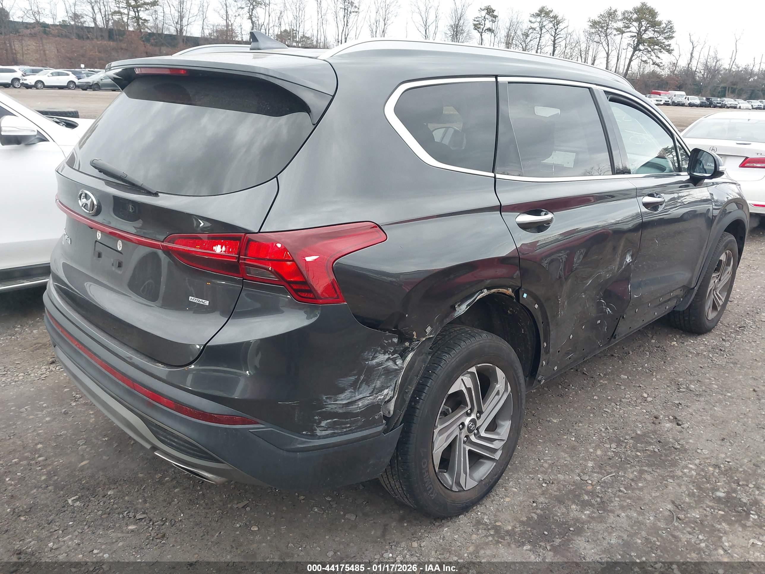 HYUNDAI SANTA image 4