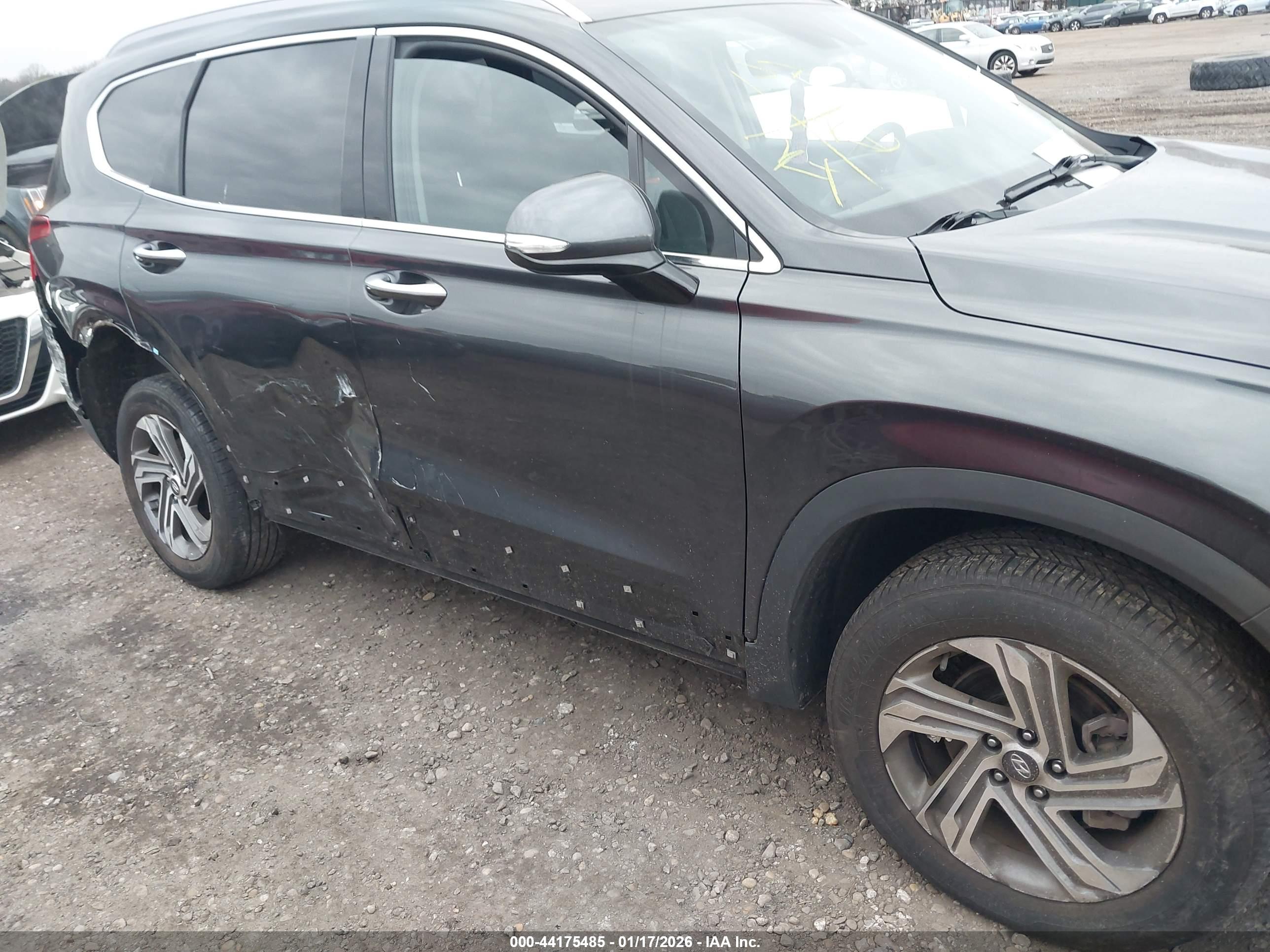 HYUNDAI SANTA image 6